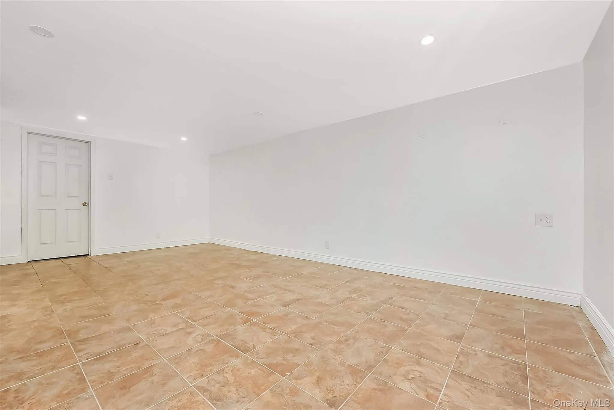 1169 81st Street, New York, NY, 3 Bedrooms Bedrooms, 6 Rooms Rooms,1 BathroomBathrooms,Residential,For Rent,81st,0,1041079 1169 81st Street, New York, NY, 3 Bedrooms Bedrooms, 6 Rooms Rooms,1 BathroomBathrooms,Residential,For Rent,81st,0,1041079