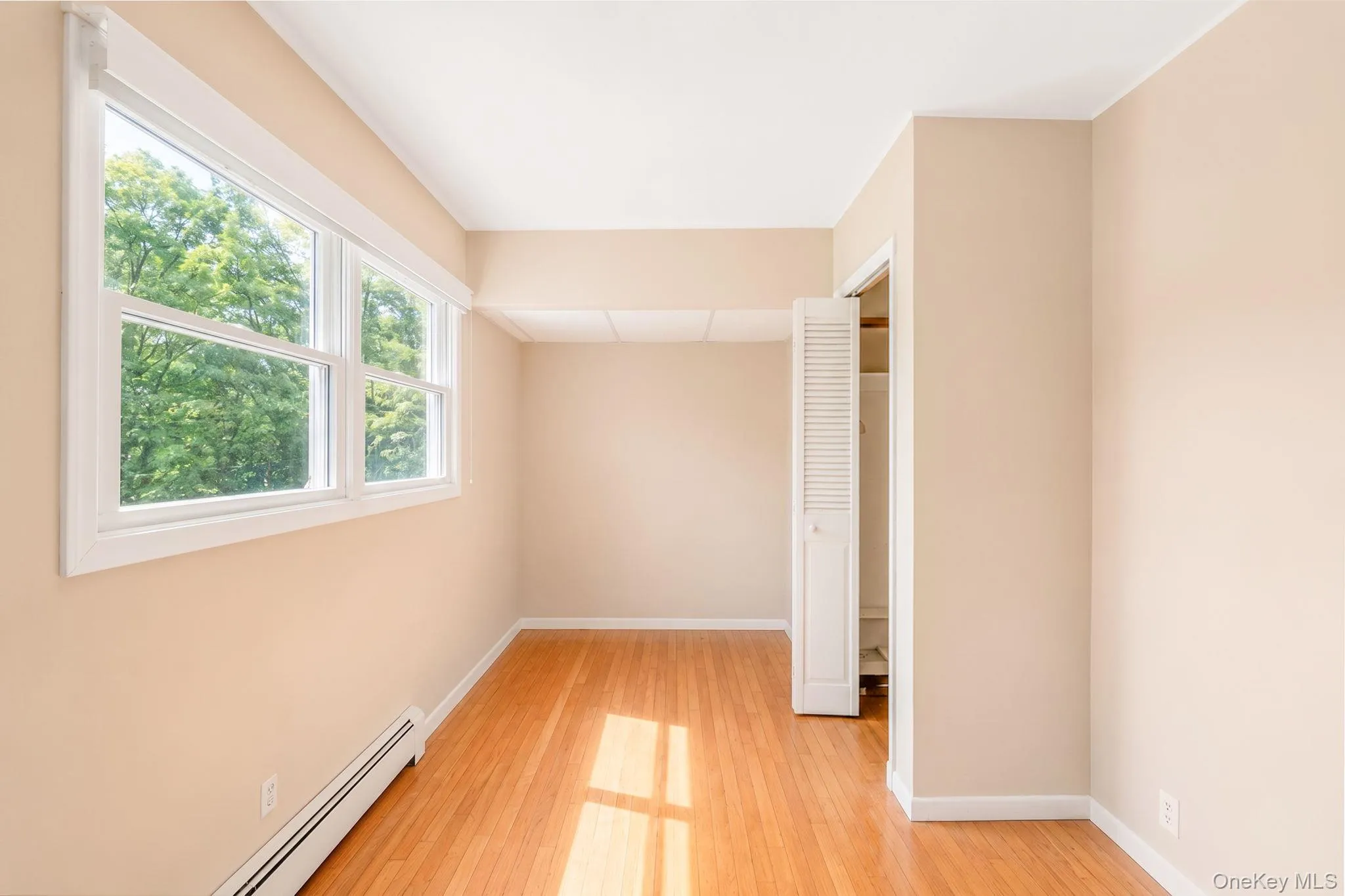 96 Oak street, Brookhaven, NY, 4 Bedrooms Bedrooms, 7 Rooms Rooms,2 BathroomsBathrooms,Residential,For Rent,Oak street,0,1041087 96 Oak street, Brookhaven, NY, 4 Bedrooms Bedrooms, 7 Rooms Rooms,2 BathroomsBathrooms,Residential,For Rent,Oak street,0,1041087