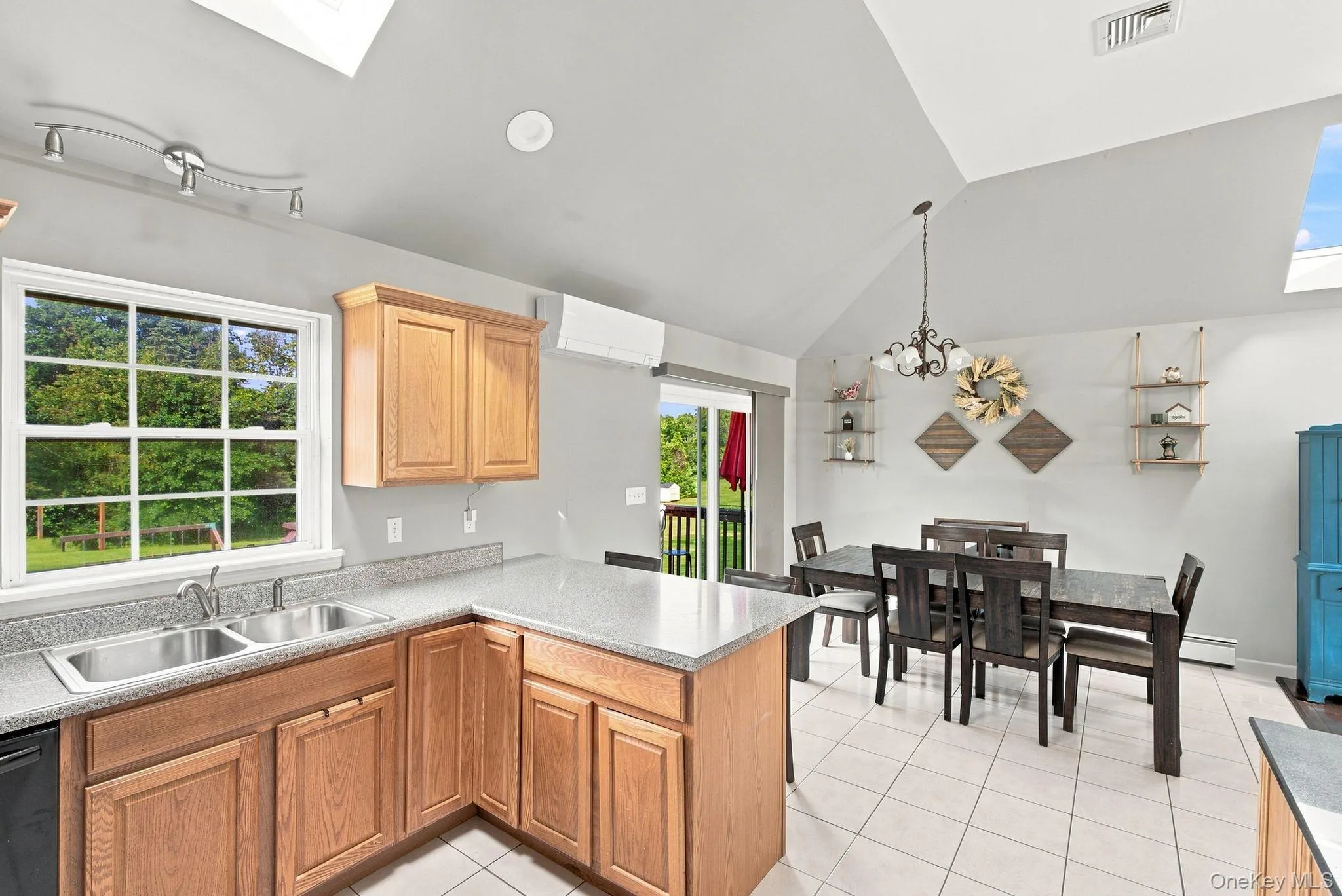 16 Rosio Lane, Plattekill, NY, 3 Bedrooms Bedrooms, 8 Rooms Rooms,3 BathroomsBathrooms,Residential,For Rent,Rosio,0,1041091 16 Rosio Lane, Plattekill, NY, 3 Bedrooms Bedrooms, 8 Rooms Rooms,3 BathroomsBathrooms,Residential,For Rent,Rosio,0,1041091