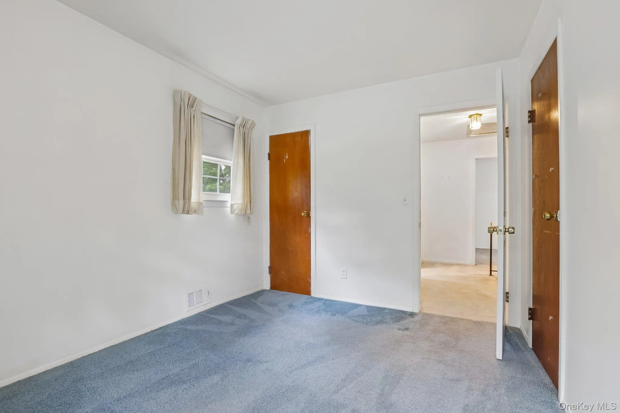 1 Marion Court, Clarkstown, NY, 4 Bedrooms Bedrooms, 8 Rooms Rooms,2 BathroomsBathrooms,Residential,For Rent,Marion,0,1041094 1 Marion Court, Clarkstown, NY, 4 Bedrooms Bedrooms, 8 Rooms Rooms,2 BathroomsBathrooms,Residential,For Rent,Marion,0,1041094