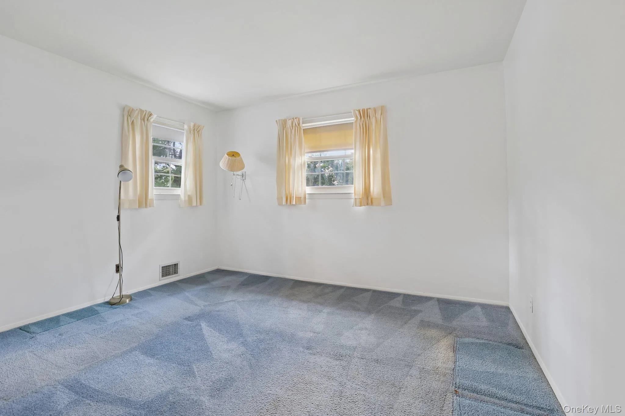 1 Marion Court, Clarkstown, NY, 4 Bedrooms Bedrooms, 8 Rooms Rooms,2 BathroomsBathrooms,Residential,For Rent,Marion,0,1041094 1 Marion Court, Clarkstown, NY, 4 Bedrooms Bedrooms, 8 Rooms Rooms,2 BathroomsBathrooms,Residential,For Rent,Marion,0,1041094