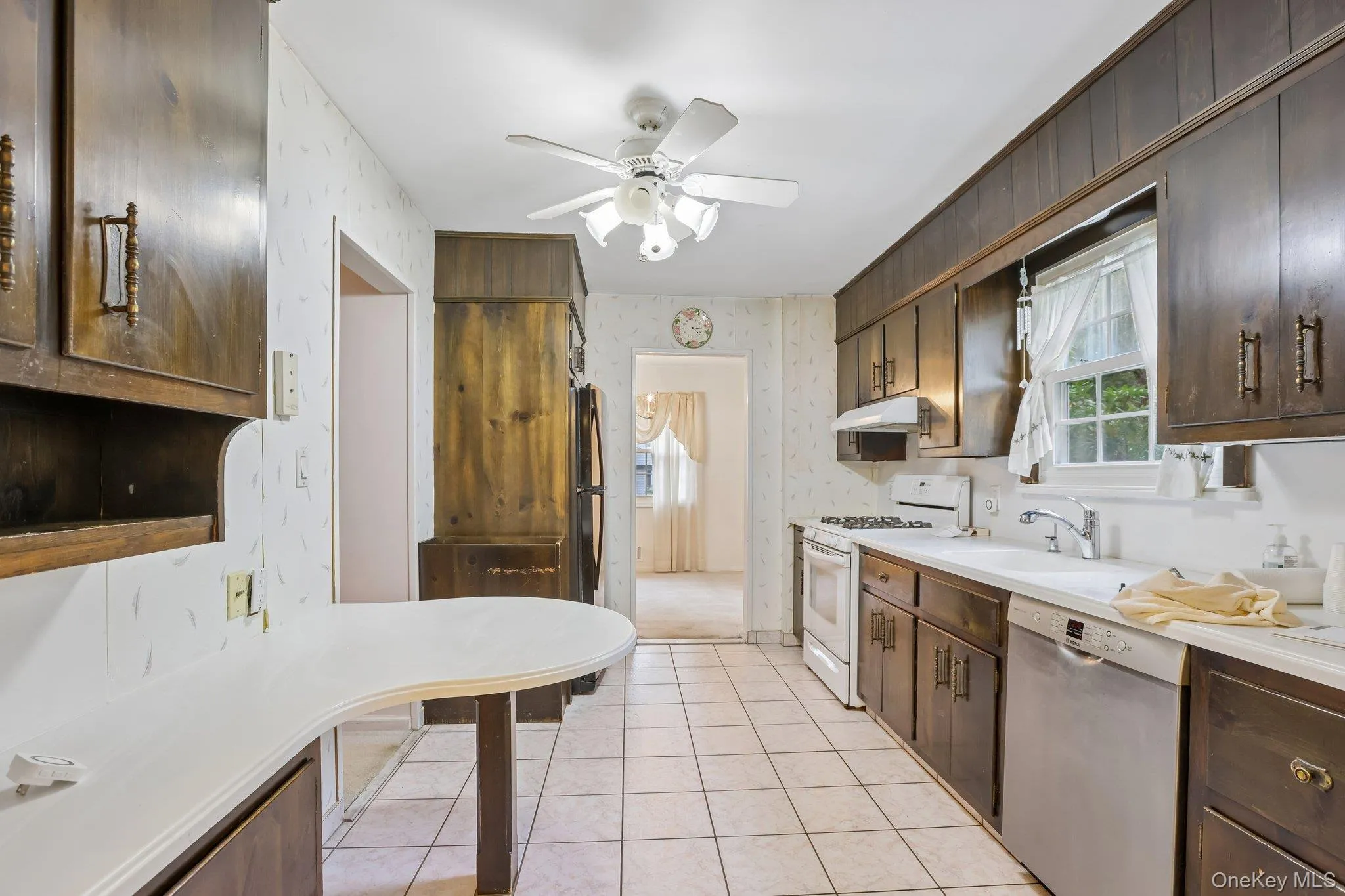1 Marion Court, Clarkstown, NY, 4 Bedrooms Bedrooms, 8 Rooms Rooms,2 BathroomsBathrooms,Residential,For Rent,Marion,0,1041094 1 Marion Court, Clarkstown, NY, 4 Bedrooms Bedrooms, 8 Rooms Rooms,2 BathroomsBathrooms,Residential,For Rent,Marion,0,1041094
