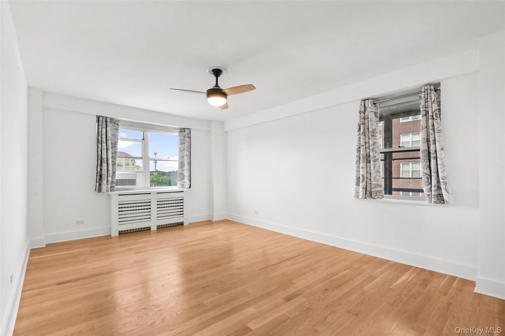 2 Washington Square, Mamaroneck, NY, 2 Bedrooms Bedrooms, 5 Rooms Rooms,2 BathroomsBathrooms,Residential,For Rent,Washington,0,1041096 2 Washington Square, Mamaroneck, NY, 2 Bedrooms Bedrooms, 5 Rooms Rooms,2 BathroomsBathrooms,Residential,For Rent,Washington,0,1041096