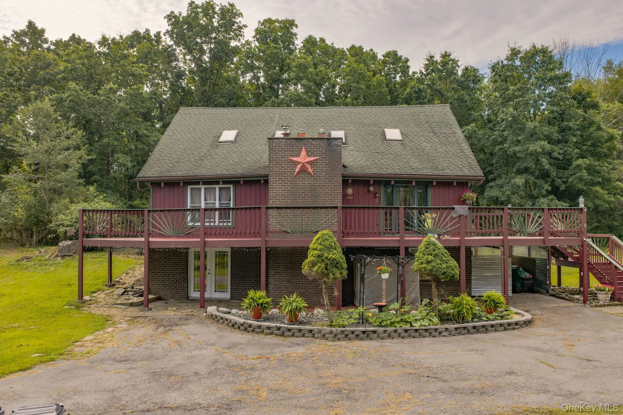 53 Woods Road, Greenville, NY, 5 Bedrooms Bedrooms, 11 Rooms Rooms,3 BathroomsBathrooms,Residential,For Rent,Woods,0,1041097 53 Woods Road, Greenville, NY, 5 Bedrooms Bedrooms, 11 Rooms Rooms,3 BathroomsBathrooms,Residential,For Rent,Woods,0,1041097