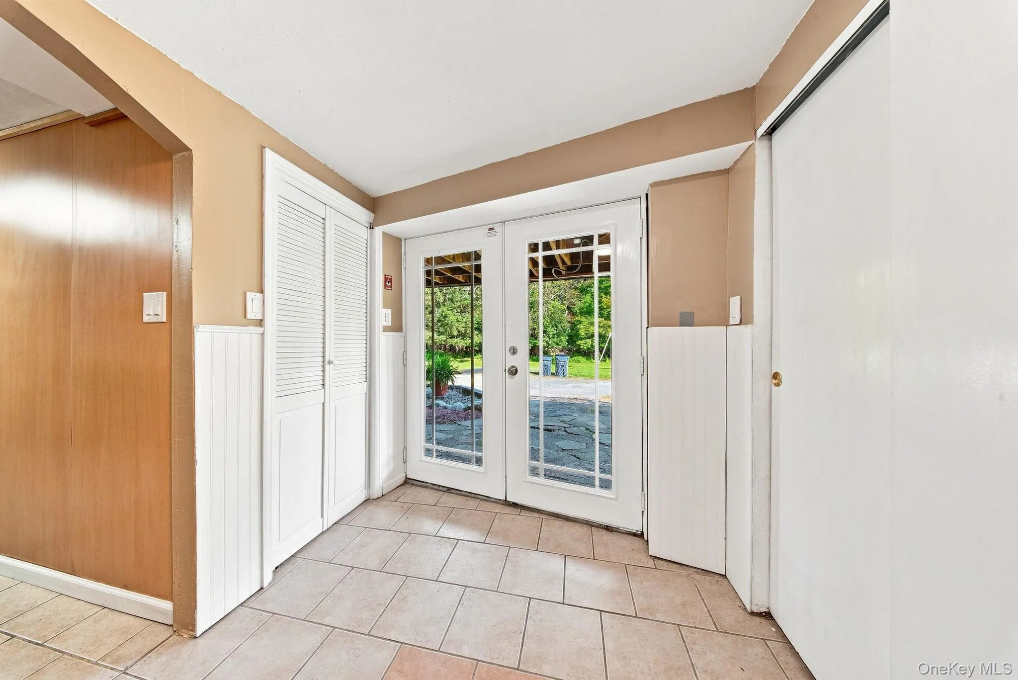 53 Woods Road, Greenville, NY, 5 Bedrooms Bedrooms, 11 Rooms Rooms,3 BathroomsBathrooms,Residential,For Rent,Woods,0,1041097 53 Woods Road, Greenville, NY, 5 Bedrooms Bedrooms, 11 Rooms Rooms,3 BathroomsBathrooms,Residential,For Rent,Woods,0,1041097