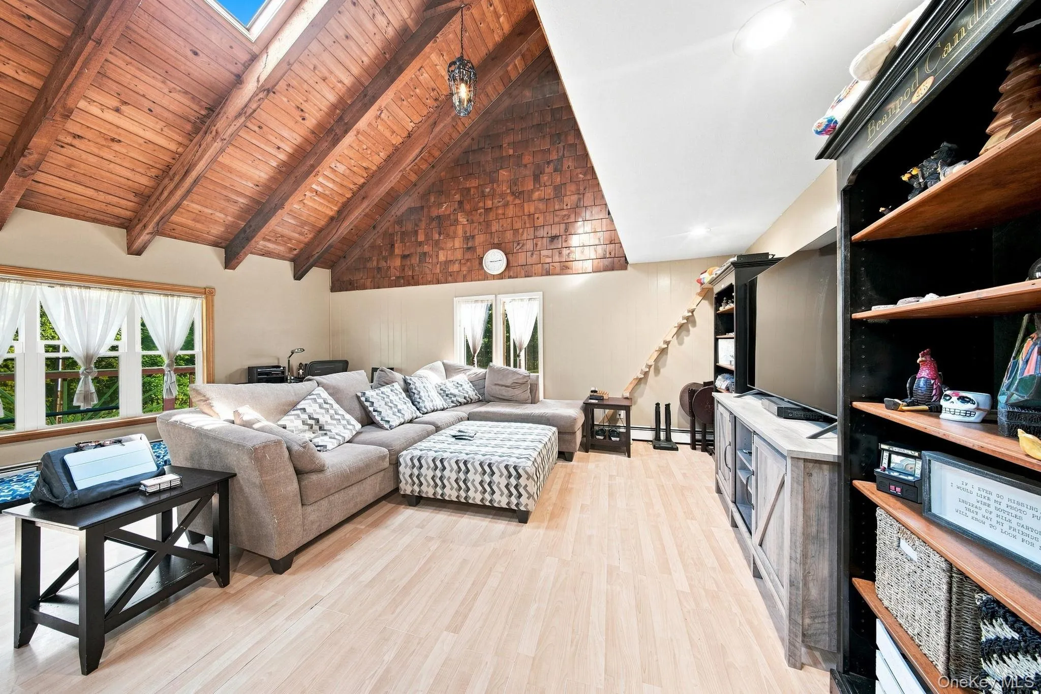 53 Woods Road, Greenville, NY, 5 Bedrooms Bedrooms, 11 Rooms Rooms,3 BathroomsBathrooms,Residential,For Rent,Woods,0,1041097 53 Woods Road, Greenville, NY, 5 Bedrooms Bedrooms, 11 Rooms Rooms,3 BathroomsBathrooms,Residential,For Rent,Woods,0,1041097
