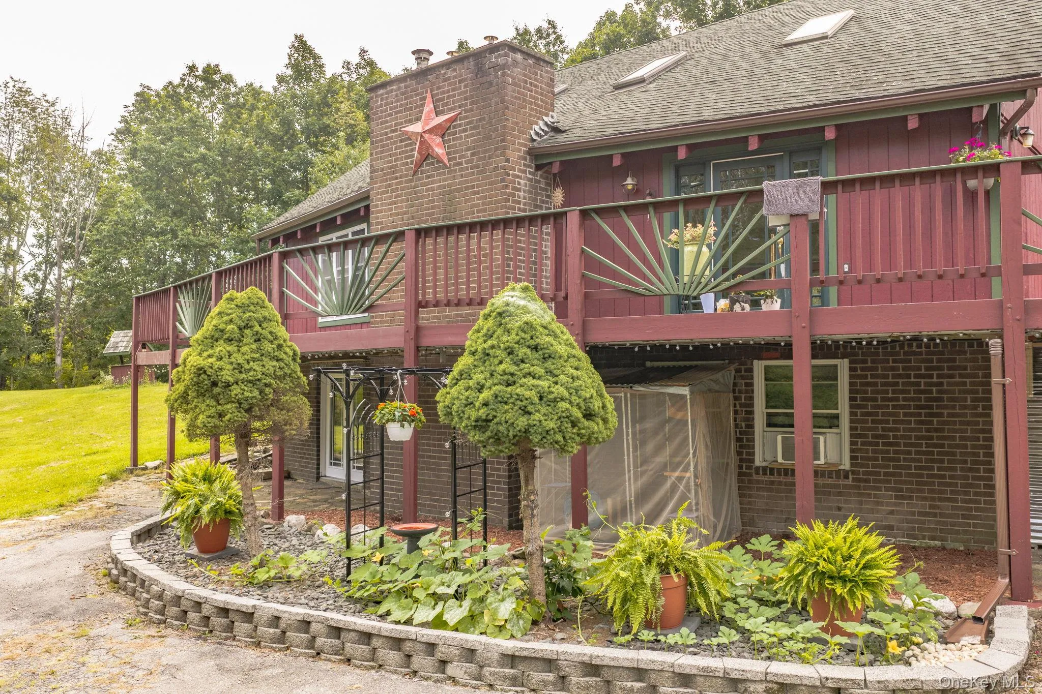 53 Woods Road, Greenville, NY, 5 Bedrooms Bedrooms, 11 Rooms Rooms,3 BathroomsBathrooms,Residential,For Rent,Woods,0,1041097 53 Woods Road, Greenville, NY, 5 Bedrooms Bedrooms, 11 Rooms Rooms,3 BathroomsBathrooms,Residential,For Rent,Woods,0,1041097