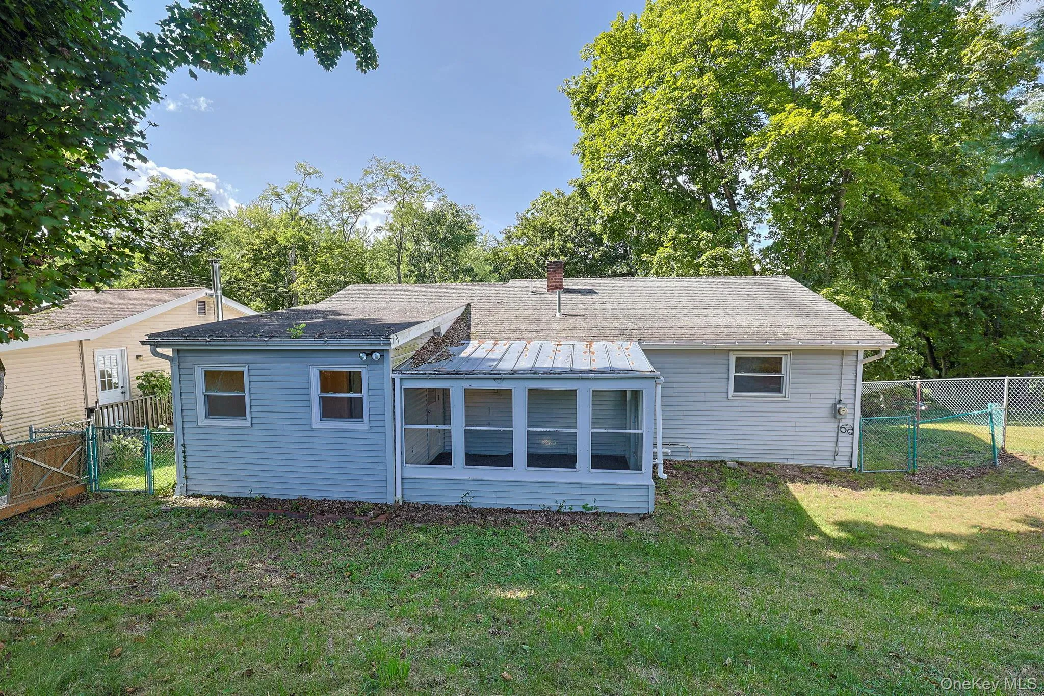 26 Becket Street, Kingston, NY, 3 Bedrooms Bedrooms, 6 Rooms Rooms,1 BathroomBathrooms,Residential,For Rent,Becket,0,1041106 26 Becket Street, Kingston, NY, 3 Bedrooms Bedrooms, 6 Rooms Rooms,1 BathroomBathrooms,Residential,For Rent,Becket,0,1041106