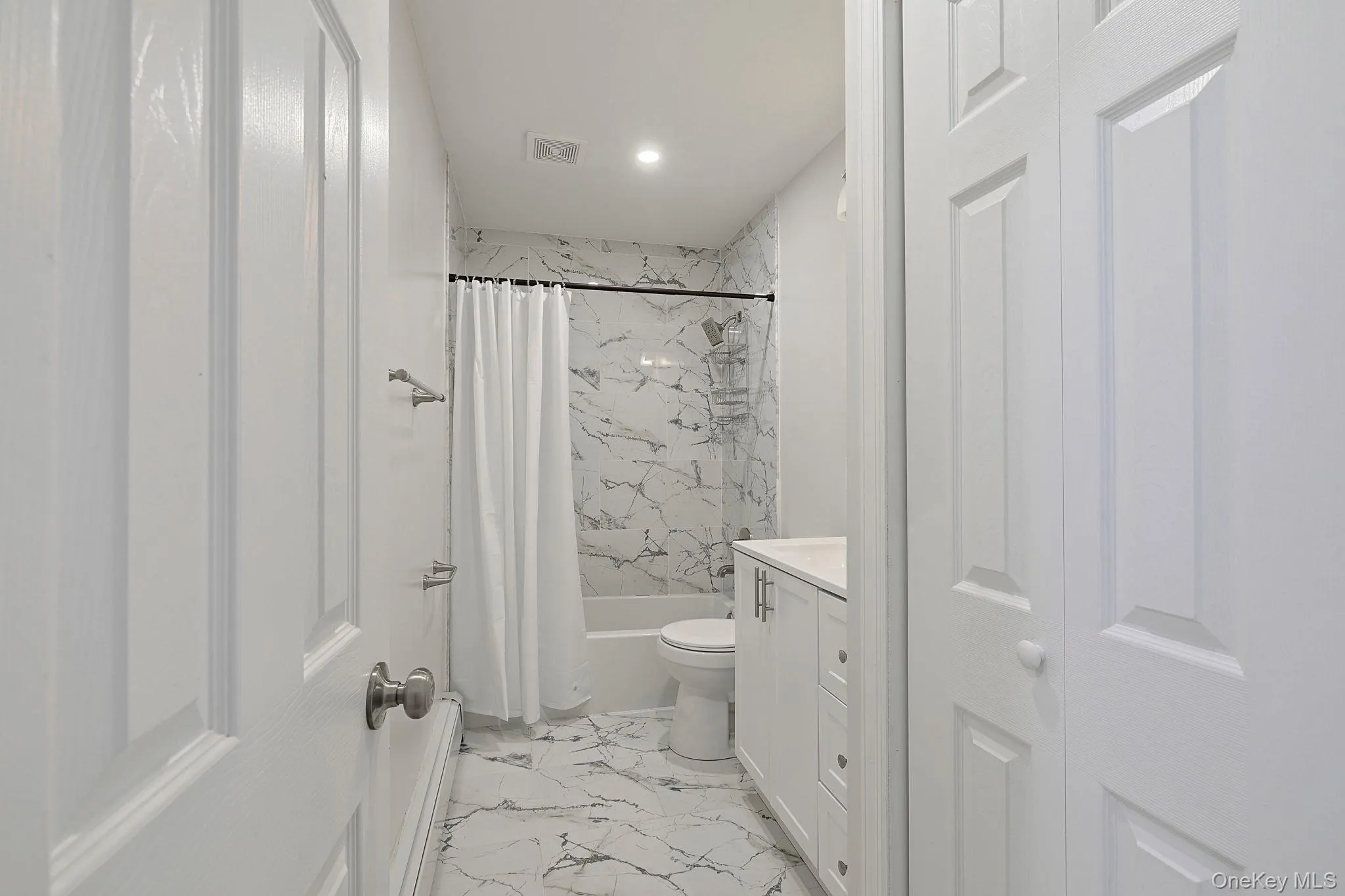 26 Becket Street, Kingston, NY, 3 Bedrooms Bedrooms, 6 Rooms Rooms,1 BathroomBathrooms,Residential,For Rent,Becket,0,1041106 26 Becket Street, Kingston, NY, 3 Bedrooms Bedrooms, 6 Rooms Rooms,1 BathroomBathrooms,Residential,For Rent,Becket,0,1041106