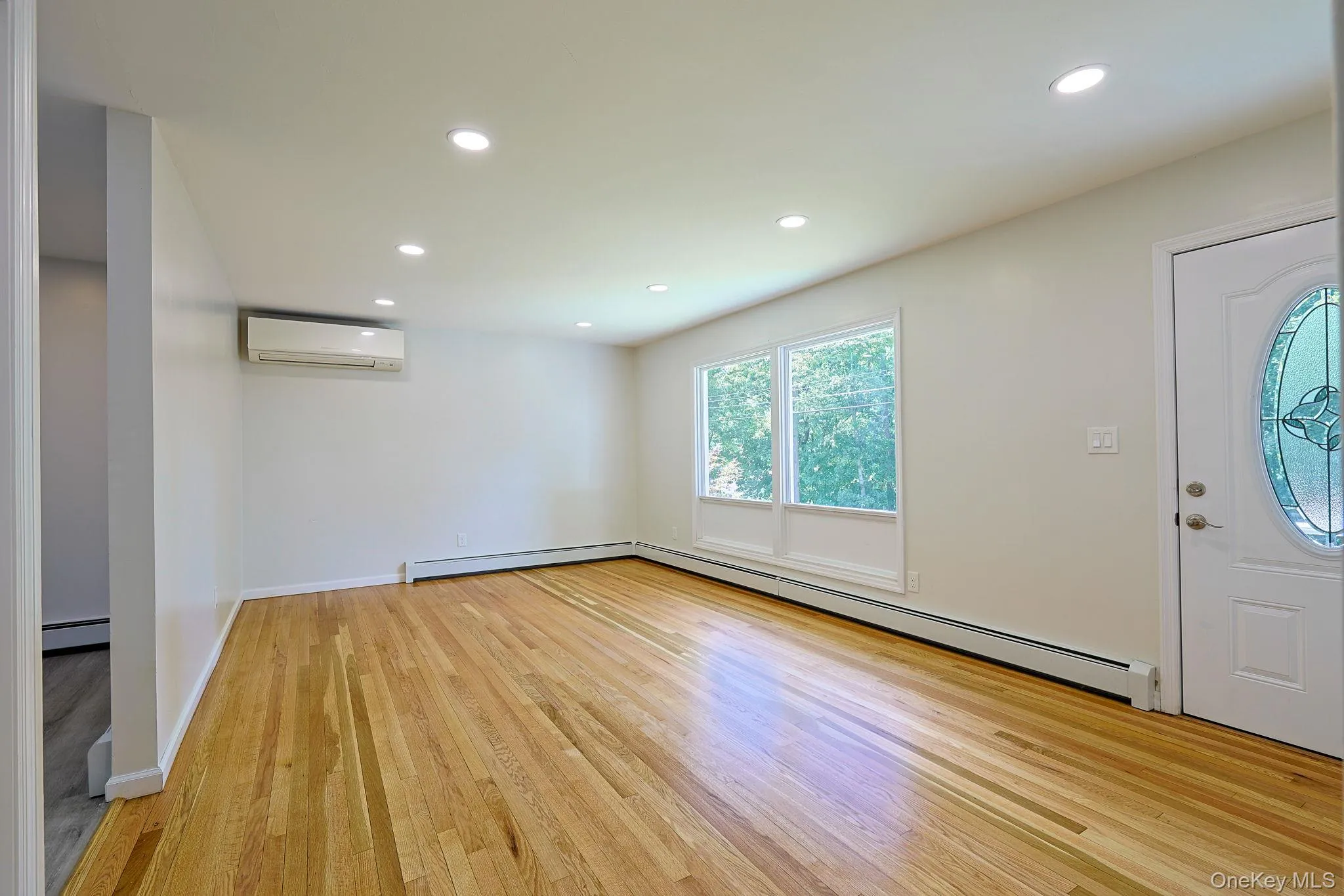 26 Becket Street, Kingston, NY, 3 Bedrooms Bedrooms, 6 Rooms Rooms,1 BathroomBathrooms,Residential,For Rent,Becket,0,1041106 26 Becket Street, Kingston, NY, 3 Bedrooms Bedrooms, 6 Rooms Rooms,1 BathroomBathrooms,Residential,For Rent,Becket,0,1041106