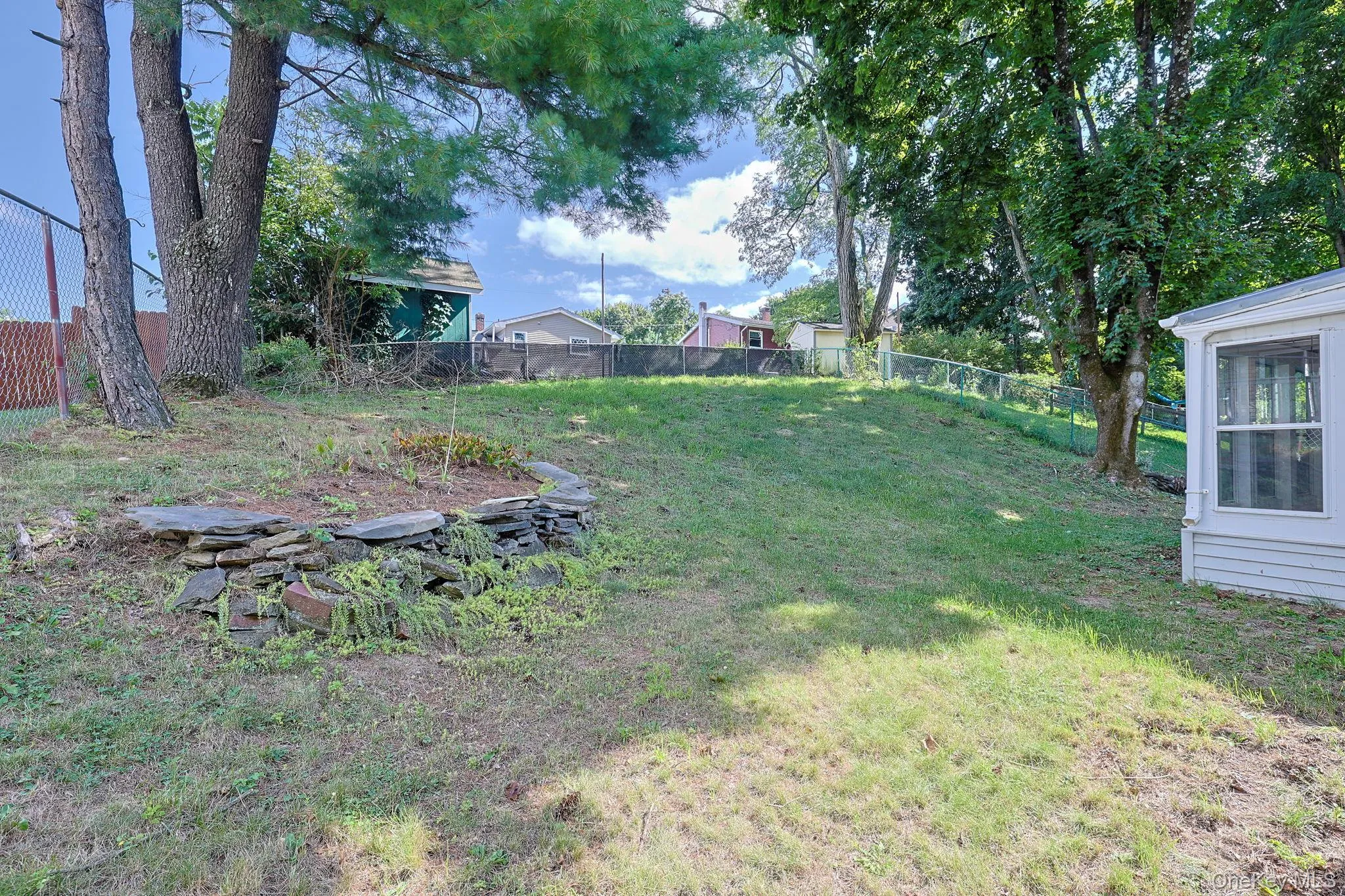 26 Becket Street, Kingston, NY, 3 Bedrooms Bedrooms, 6 Rooms Rooms,1 BathroomBathrooms,Residential,For Rent,Becket,0,1041106 26 Becket Street, Kingston, NY, 3 Bedrooms Bedrooms, 6 Rooms Rooms,1 BathroomBathrooms,Residential,For Rent,Becket,0,1041106