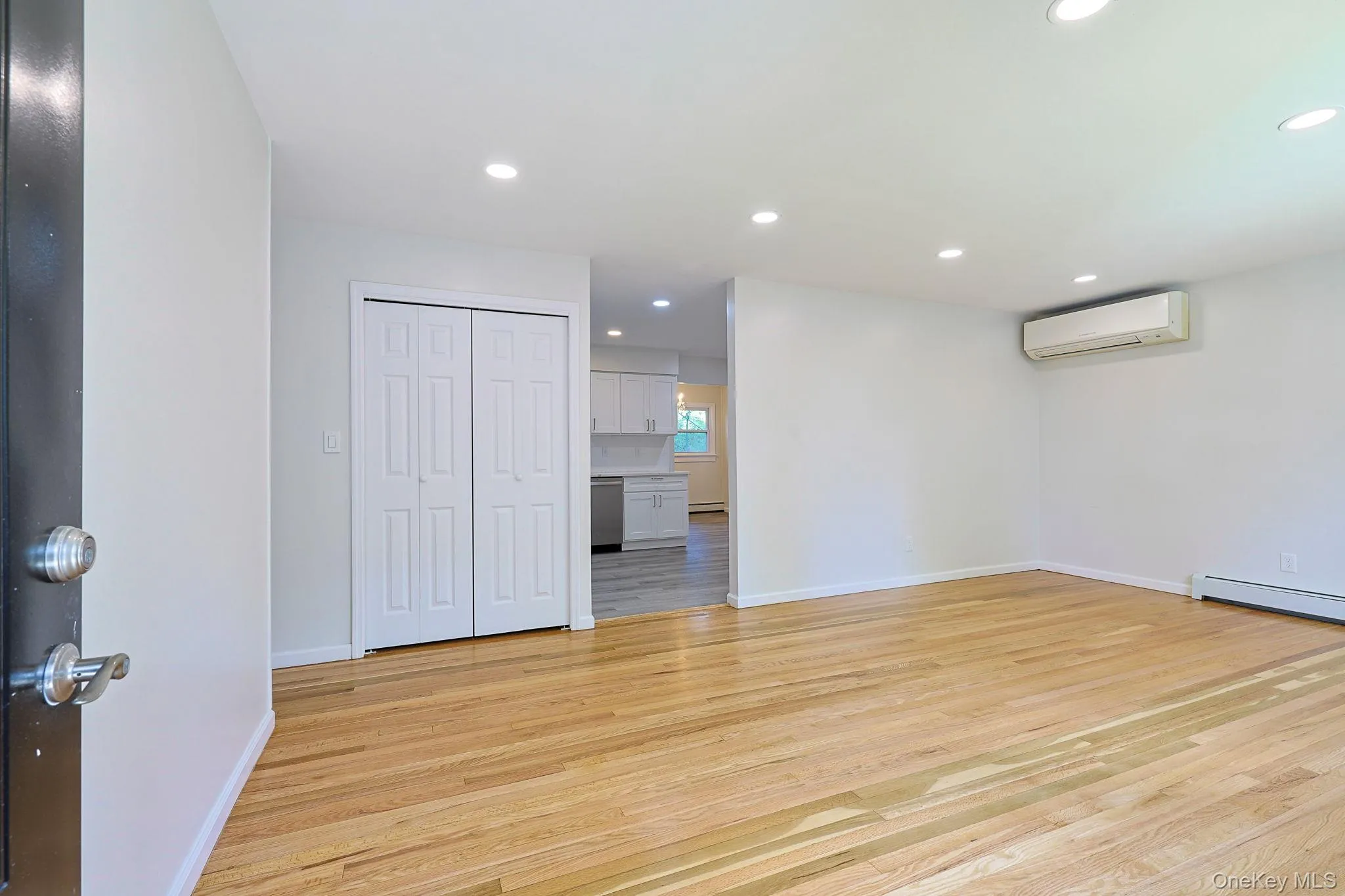 26 Becket Street, Kingston, NY, 3 Bedrooms Bedrooms, 6 Rooms Rooms,1 BathroomBathrooms,Residential,For Rent,Becket,0,1041106 26 Becket Street, Kingston, NY, 3 Bedrooms Bedrooms, 6 Rooms Rooms,1 BathroomBathrooms,Residential,For Rent,Becket,0,1041106
