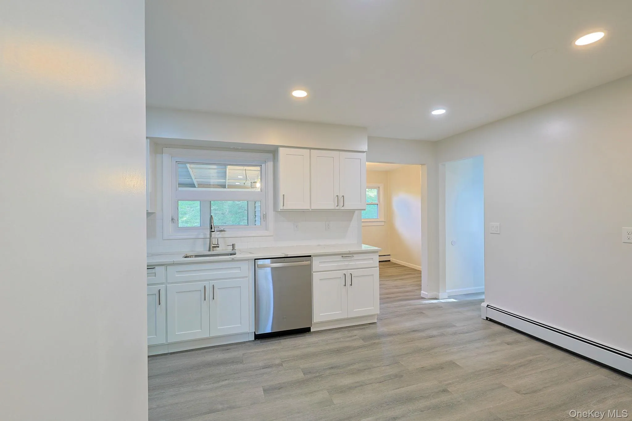 26 Becket Street, Kingston, NY, 3 Bedrooms Bedrooms, 6 Rooms Rooms,1 BathroomBathrooms,Residential,For Rent,Becket,0,1041106 26 Becket Street, Kingston, NY, 3 Bedrooms Bedrooms, 6 Rooms Rooms,1 BathroomBathrooms,Residential,For Rent,Becket,0,1041106