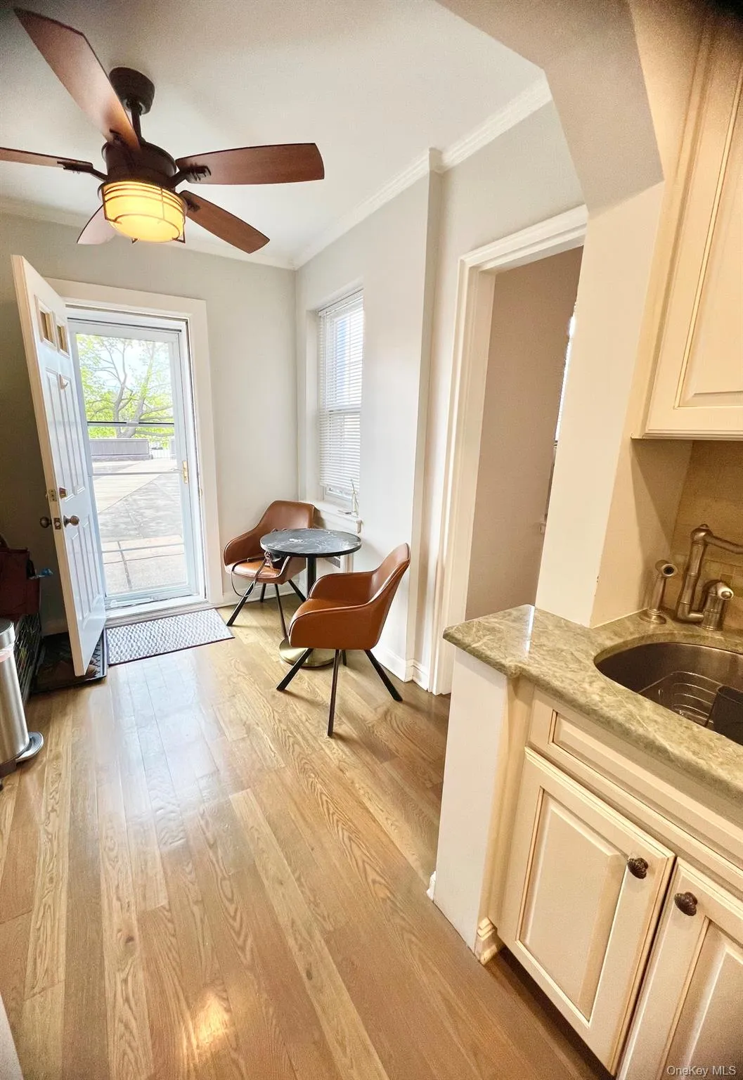 104 Village Avenue, Hempstead, NY, 1 Bedroom Bedrooms, 3 Rooms Rooms,1 BathroomBathrooms,Residential,For Rent,Village,0,1041107 104 Village Avenue, Hempstead, NY, 1 Bedroom Bedrooms, 3 Rooms Rooms,1 BathroomBathrooms,Residential,For Rent,Village,0,1041107