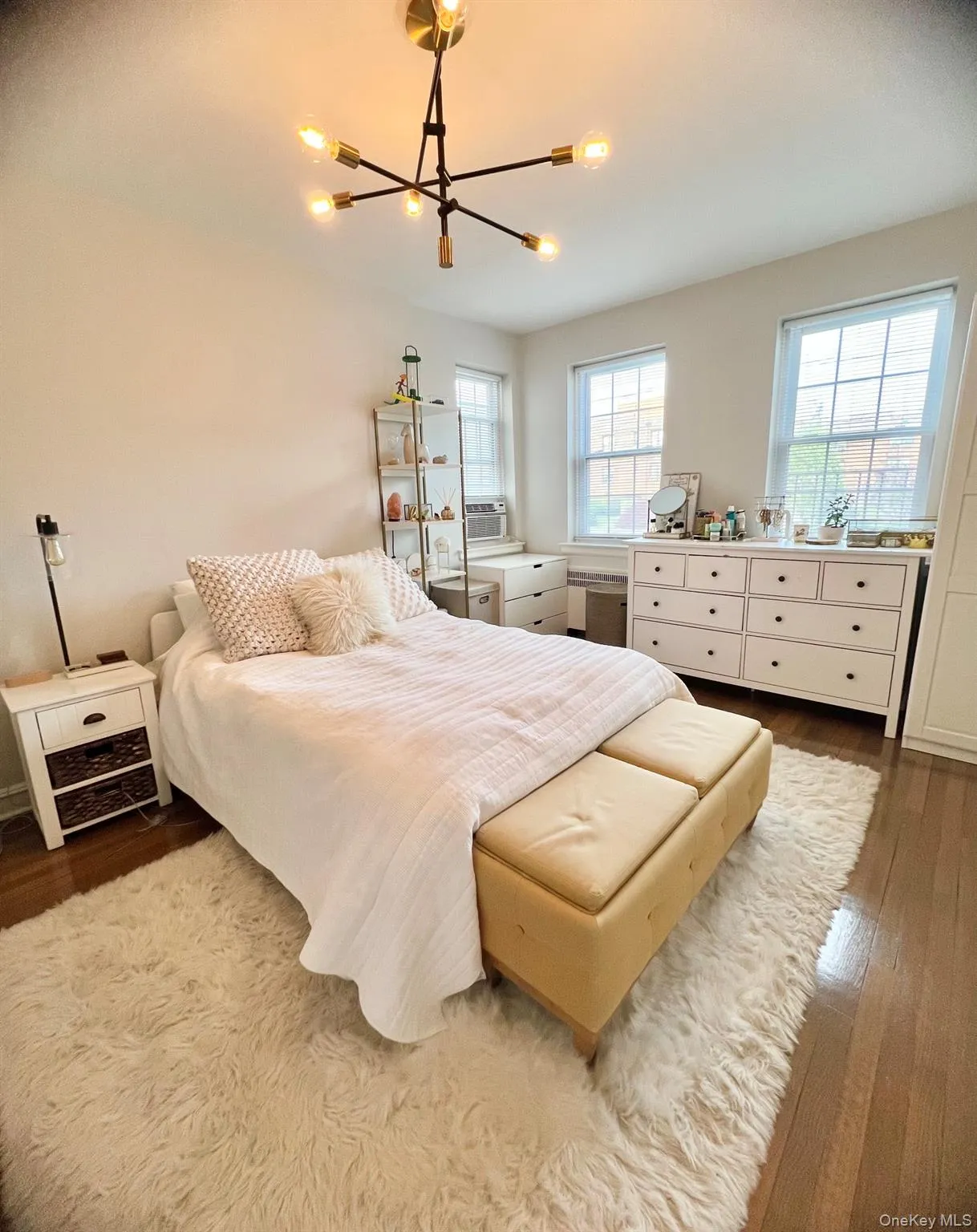 104 Village Avenue, Hempstead, NY, 1 Bedroom Bedrooms, 3 Rooms Rooms,1 BathroomBathrooms,Residential,For Rent,Village,0,1041107 104 Village Avenue, Hempstead, NY, 1 Bedroom Bedrooms, 3 Rooms Rooms,1 BathroomBathrooms,Residential,For Rent,Village,0,1041107