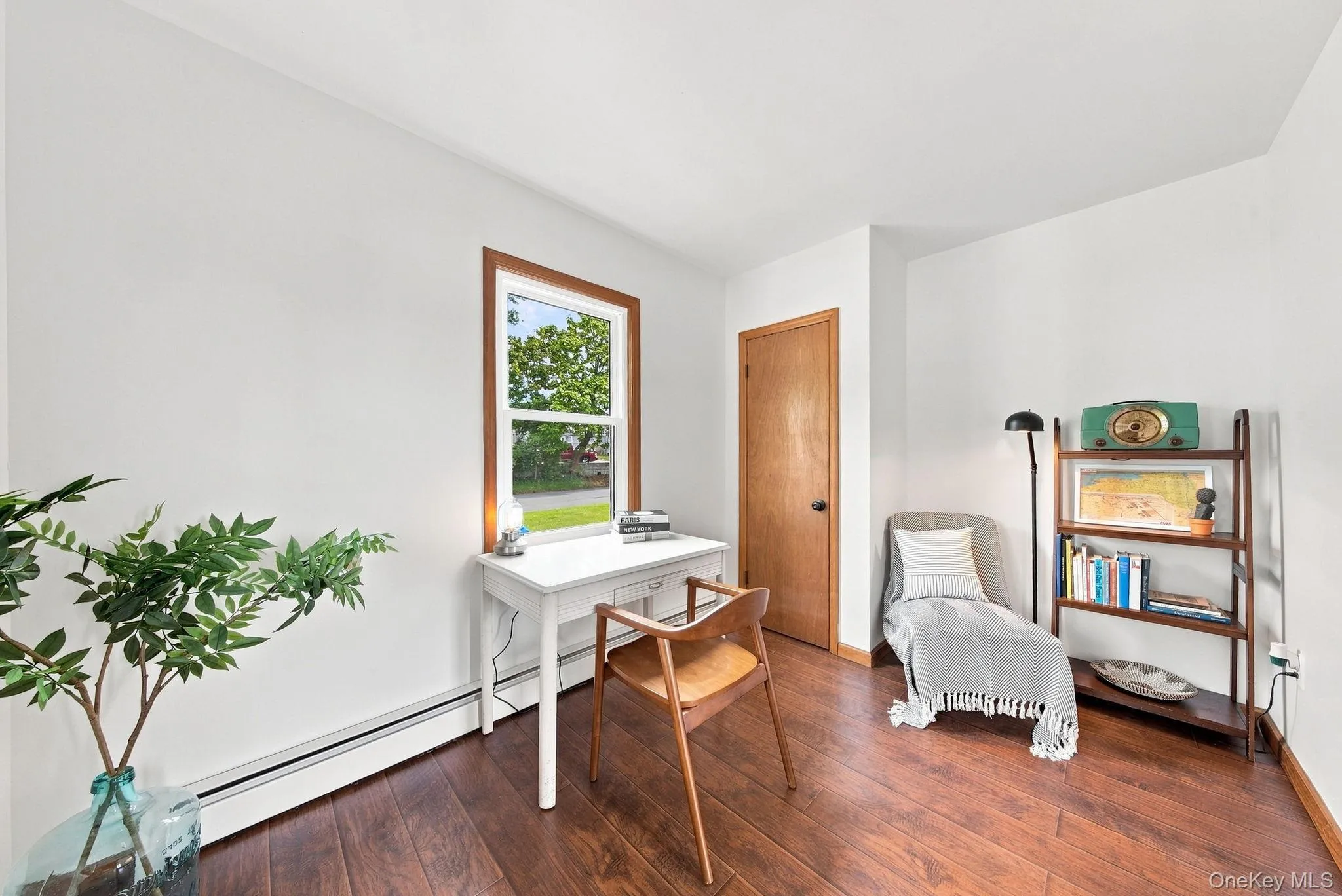 256 Cottage Street, Middletown, NY, 3 Bedrooms Bedrooms, 7 Rooms Rooms,1 BathroomBathrooms,Residential,For Rent,Cottage,0,1041109 256 Cottage Street, Middletown, NY, 3 Bedrooms Bedrooms, 7 Rooms Rooms,1 BathroomBathrooms,Residential,For Rent,Cottage,0,1041109