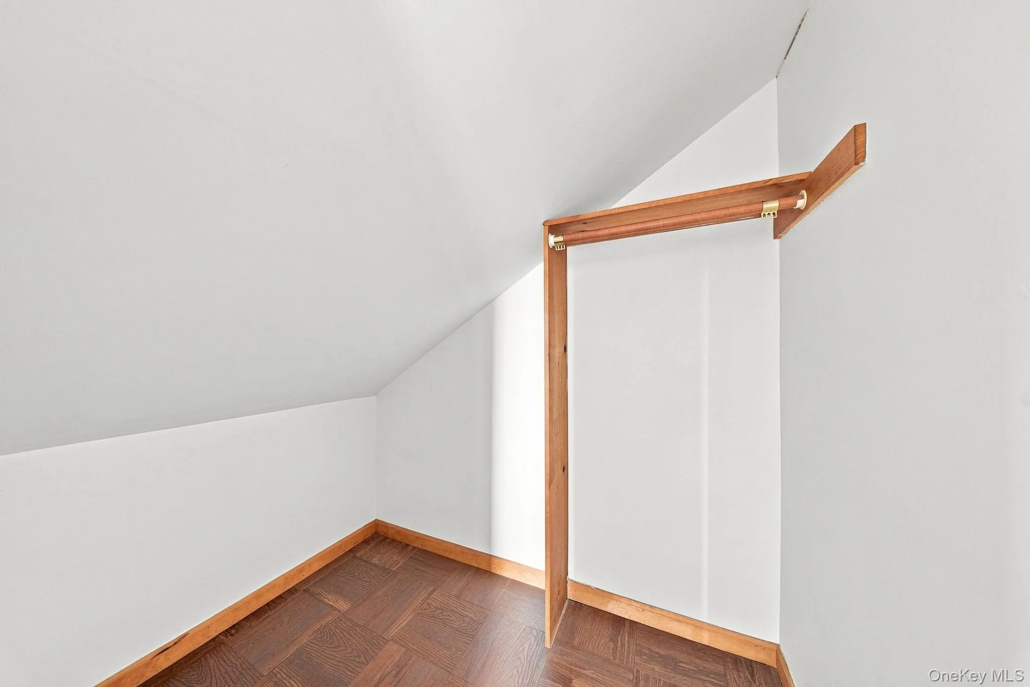 256 Cottage Street, Middletown, NY, 3 Bedrooms Bedrooms, 7 Rooms Rooms,1 BathroomBathrooms,Residential,For Rent,Cottage,0,1041109 256 Cottage Street, Middletown, NY, 3 Bedrooms Bedrooms, 7 Rooms Rooms,1 BathroomBathrooms,Residential,For Rent,Cottage,0,1041109
