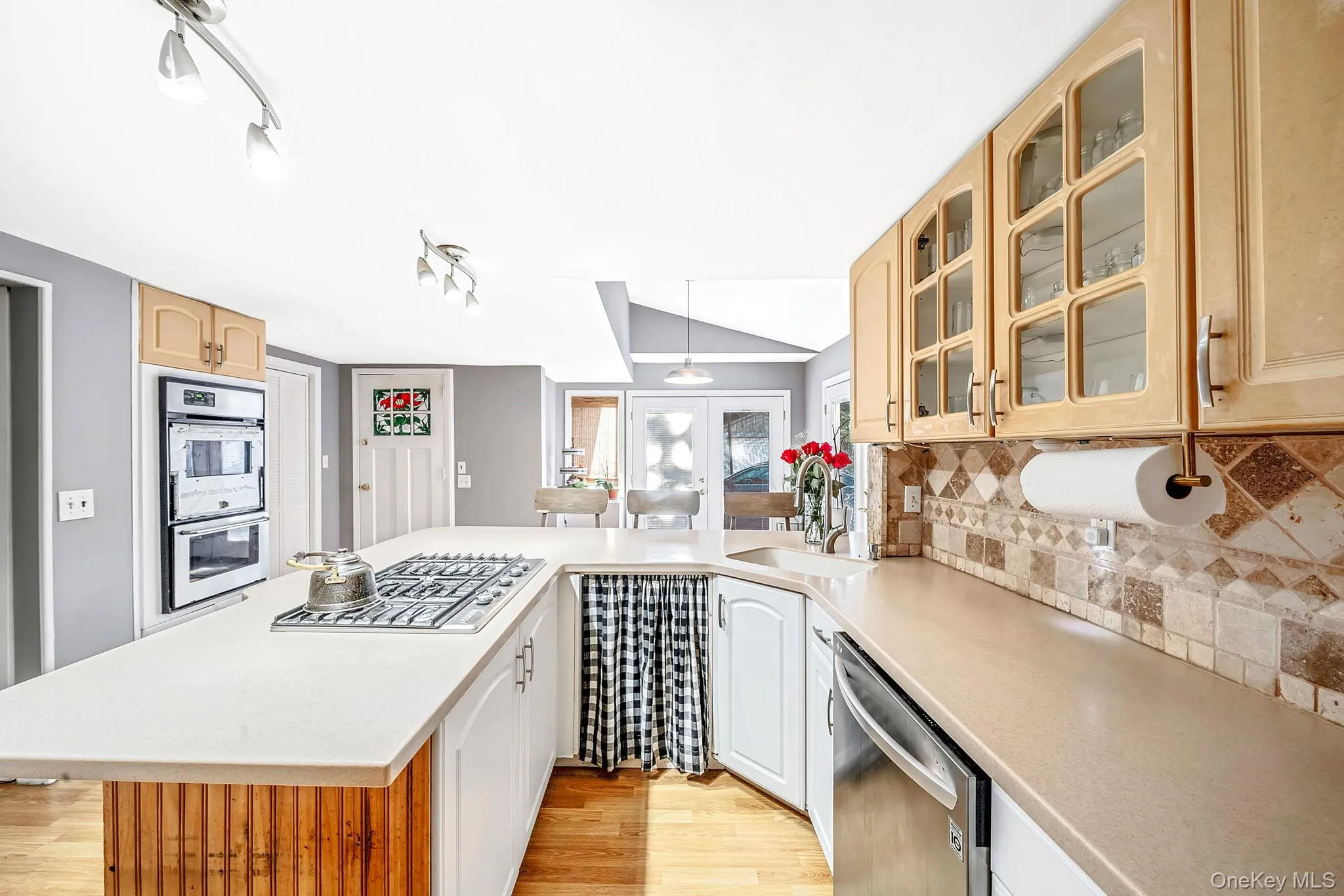 187 Oak Street, Brookhaven, NY, 4 Bedrooms Bedrooms, 10 Rooms Rooms,3 BathroomsBathrooms,Residential,For Rent,Oak,0,1041110 187 Oak Street, Brookhaven, NY, 4 Bedrooms Bedrooms, 10 Rooms Rooms,3 BathroomsBathrooms,Residential,For Rent,Oak,0,1041110