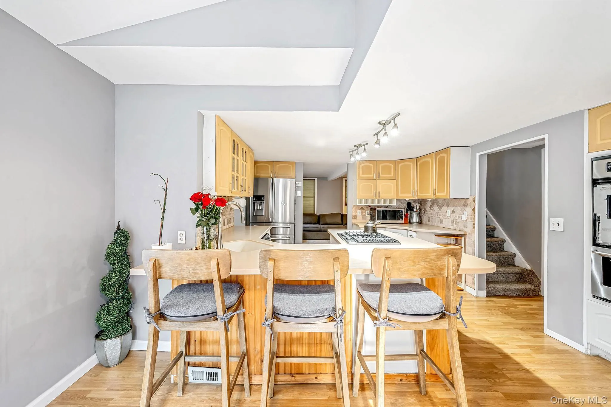 187 Oak Street, Brookhaven, NY, 4 Bedrooms Bedrooms, 10 Rooms Rooms,3 BathroomsBathrooms,Residential,For Rent,Oak,0,1041110 187 Oak Street, Brookhaven, NY, 4 Bedrooms Bedrooms, 10 Rooms Rooms,3 BathroomsBathrooms,Residential,For Rent,Oak,0,1041110