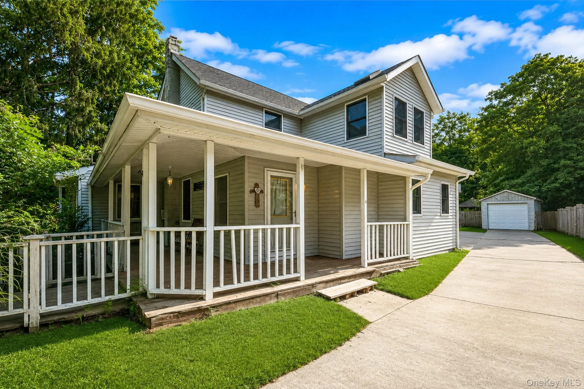 187 Oak Street, Brookhaven, NY, 4 Bedrooms Bedrooms, 10 Rooms Rooms,3 BathroomsBathrooms,Residential,For Rent,Oak,0,1041110 187 Oak Street, Brookhaven, NY, 4 Bedrooms Bedrooms, 10 Rooms Rooms,3 BathroomsBathrooms,Residential,For Rent,Oak,0,1041110