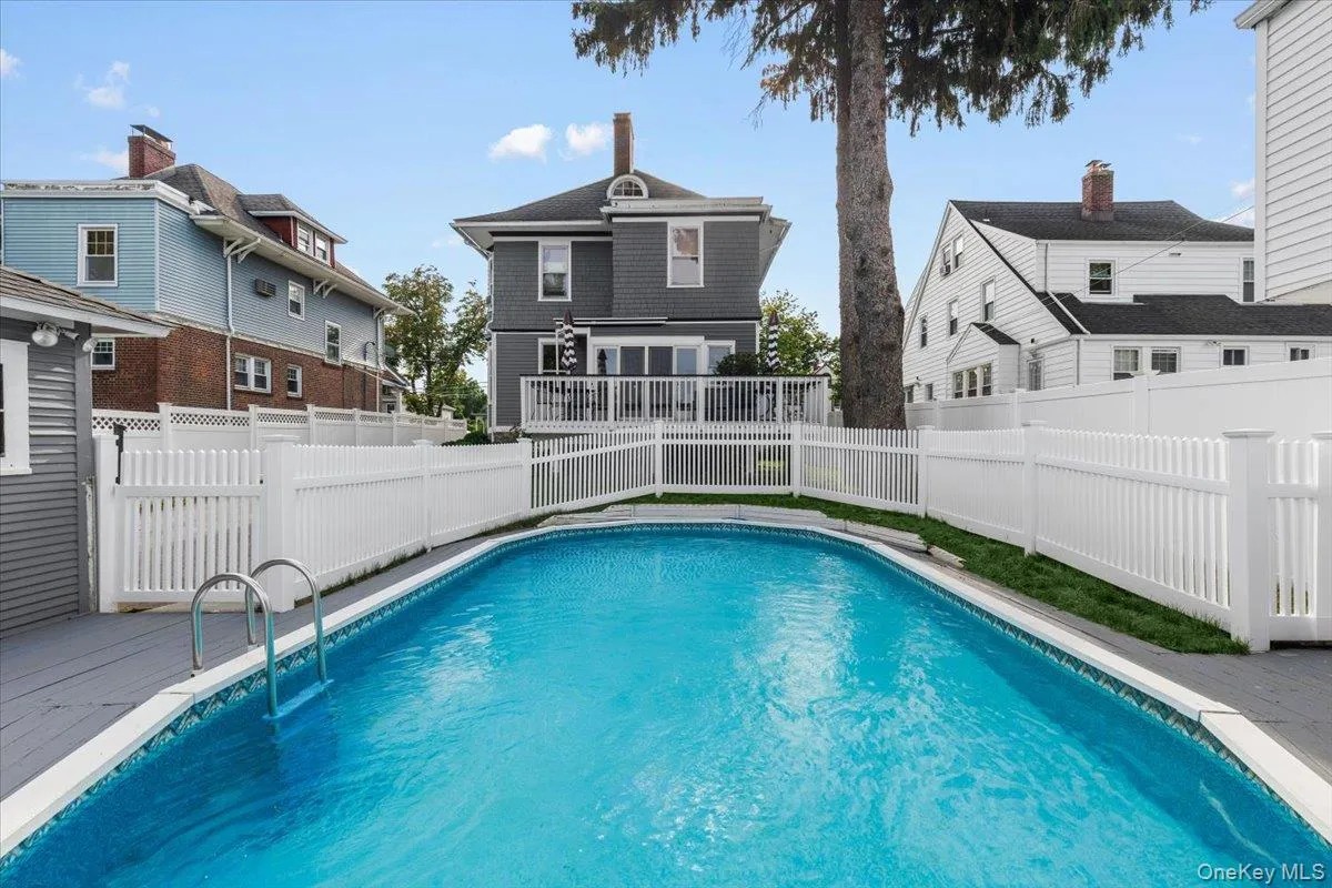 21 Park Avenue, Rye Town, NY, 5 Bedrooms Bedrooms, 12 Rooms Rooms,2 BathroomsBathrooms,Residential,For Rent,Park,0,1041112 21 Park Avenue, Rye Town, NY, 5 Bedrooms Bedrooms, 12 Rooms Rooms,2 BathroomsBathrooms,Residential,For Rent,Park,0,1041112