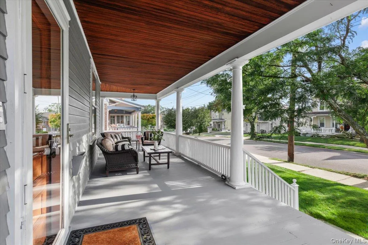 21 Park Avenue, Rye Town, NY, 5 Bedrooms Bedrooms, 12 Rooms Rooms,2 BathroomsBathrooms,Residential,For Rent,Park,0,1041112 21 Park Avenue, Rye Town, NY, 5 Bedrooms Bedrooms, 12 Rooms Rooms,2 BathroomsBathrooms,Residential,For Rent,Park,0,1041112