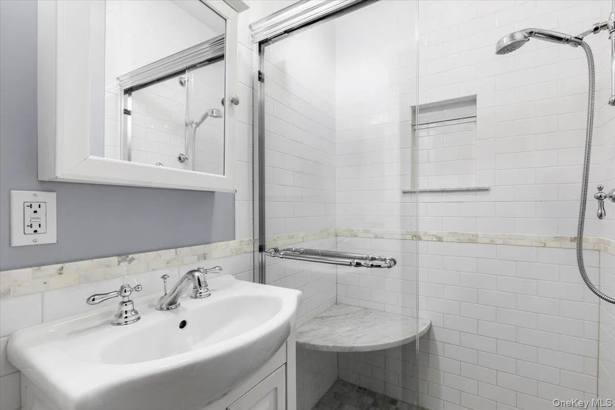 Second Floor Shower Room Second Floor Shower Room
