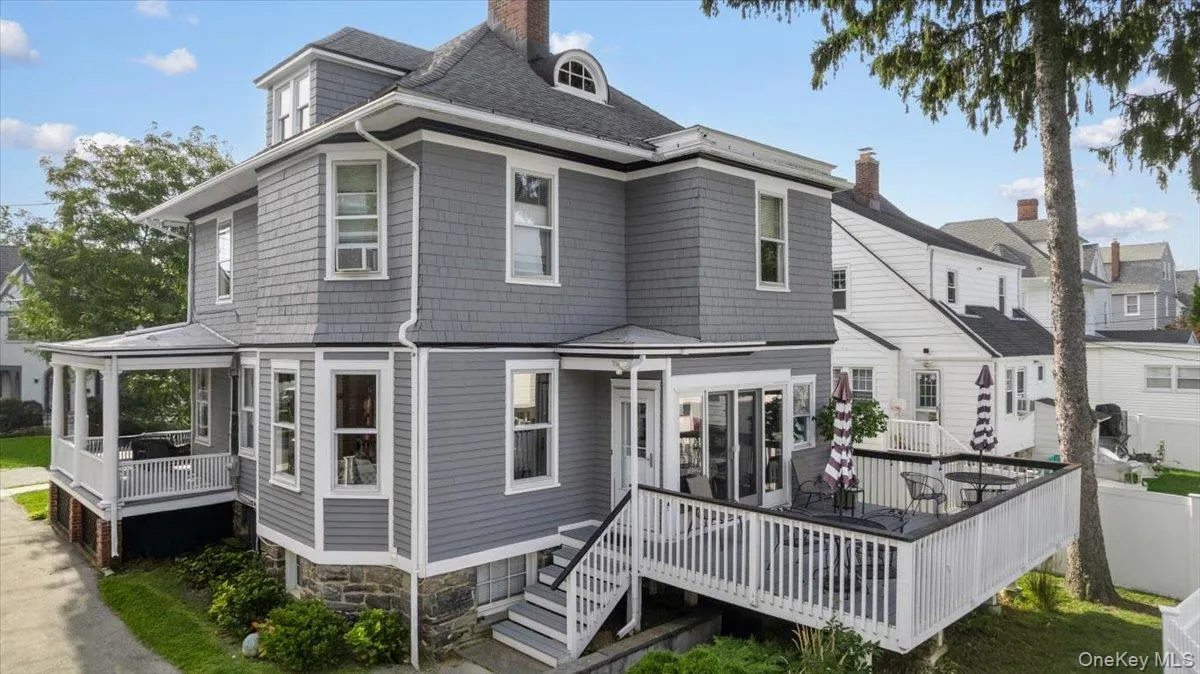 21 Park Avenue, Rye Town, NY, 5 Bedrooms Bedrooms, 12 Rooms Rooms,2 BathroomsBathrooms,Residential,For Rent,Park,0,1041112 21 Park Avenue, Rye Town, NY, 5 Bedrooms Bedrooms, 12 Rooms Rooms,2 BathroomsBathrooms,Residential,For Rent,Park,0,1041112