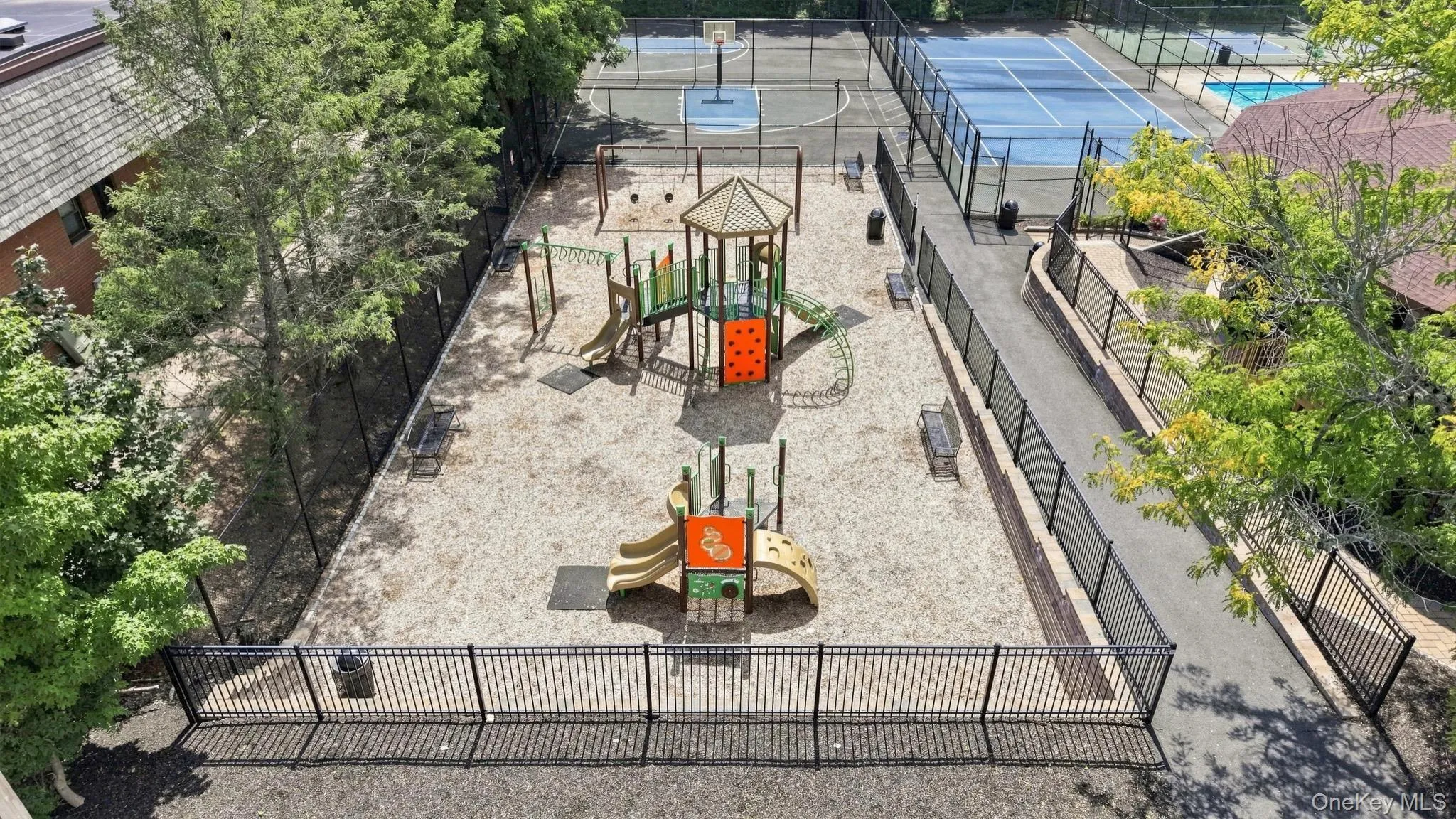 38 Heritage Drive, Clarkstown, NY, 3 Bedrooms Bedrooms, 7 Rooms Rooms,3 BathroomsBathrooms,Residential,For Rent,Heritage,0,1041113 38 Heritage Drive, Clarkstown, NY, 3 Bedrooms Bedrooms, 7 Rooms Rooms,3 BathroomsBathrooms,Residential,For Rent,Heritage,0,1041113