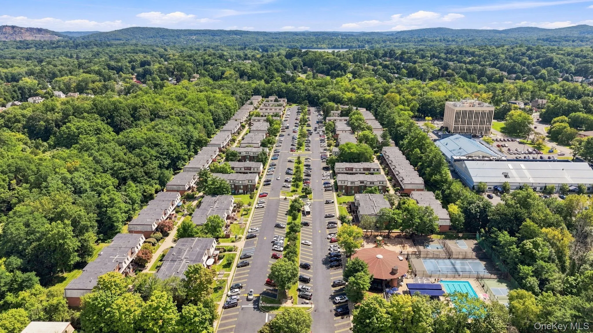 38 Heritage Drive, Clarkstown, NY, 3 Bedrooms Bedrooms, 7 Rooms Rooms,3 BathroomsBathrooms,Residential,For Rent,Heritage,0,1041113 38 Heritage Drive, Clarkstown, NY, 3 Bedrooms Bedrooms, 7 Rooms Rooms,3 BathroomsBathrooms,Residential,For Rent,Heritage,0,1041113