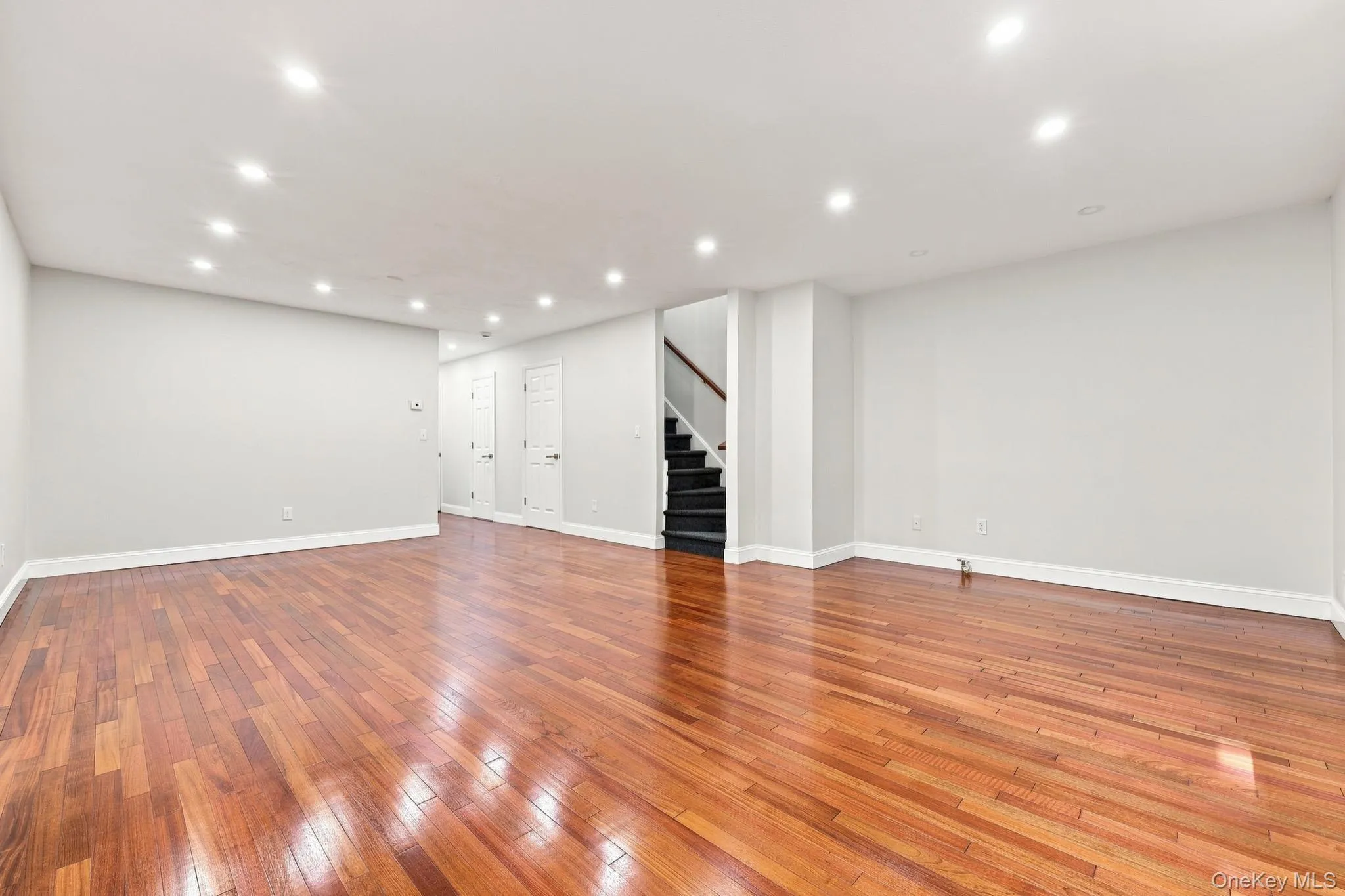 38 Heritage Drive, Clarkstown, NY, 3 Bedrooms Bedrooms, 7 Rooms Rooms,3 BathroomsBathrooms,Residential,For Rent,Heritage,0,1041113 38 Heritage Drive, Clarkstown, NY, 3 Bedrooms Bedrooms, 7 Rooms Rooms,3 BathroomsBathrooms,Residential,For Rent,Heritage,0,1041113