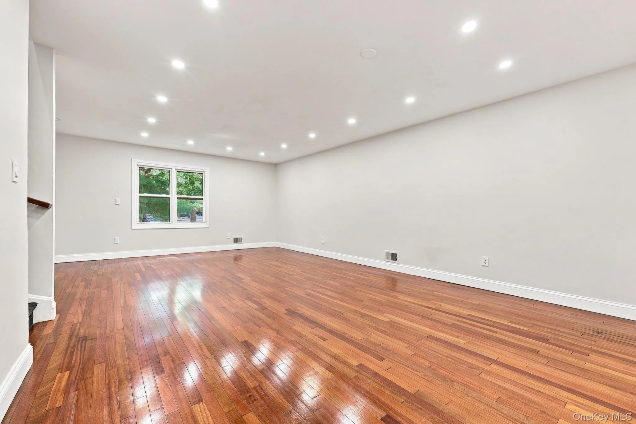 38 Heritage Drive, Clarkstown, NY, 3 Bedrooms Bedrooms, 7 Rooms Rooms,3 BathroomsBathrooms,Residential,For Rent,Heritage,0,1041113 38 Heritage Drive, Clarkstown, NY, 3 Bedrooms Bedrooms, 7 Rooms Rooms,3 BathroomsBathrooms,Residential,For Rent,Heritage,0,1041113