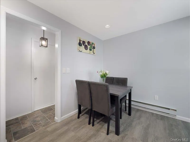 338 Sierra Vista Lane, Clarkstown, NY, 1 Bedroom Bedrooms, 4 Rooms Rooms,1 BathroomBathrooms,Residential,For Rent,Sierra Vista,0,1041116 338 Sierra Vista Lane, Clarkstown, NY, 1 Bedroom Bedrooms, 4 Rooms Rooms,1 BathroomBathrooms,Residential,For Rent,Sierra Vista,0,1041116