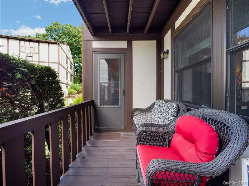 338 Sierra Vista Lane, Clarkstown, NY, 1 Bedroom Bedrooms, 4 Rooms Rooms,1 BathroomBathrooms,Residential,For Rent,Sierra Vista,0,1041116 338 Sierra Vista Lane, Clarkstown, NY, 1 Bedroom Bedrooms, 4 Rooms Rooms,1 BathroomBathrooms,Residential,For Rent,Sierra Vista,0,1041116