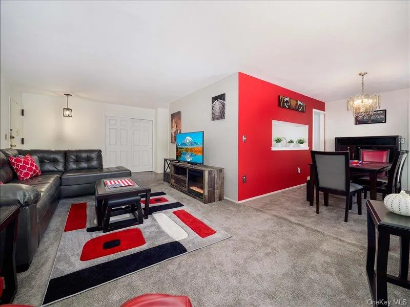 338 Sierra Vista Lane, Clarkstown, NY, 1 Bedroom Bedrooms, 4 Rooms Rooms,1 BathroomBathrooms,Residential,For Rent,Sierra Vista,0,1041116 338 Sierra Vista Lane, Clarkstown, NY, 1 Bedroom Bedrooms, 4 Rooms Rooms,1 BathroomBathrooms,Residential,For Rent,Sierra Vista,0,1041116