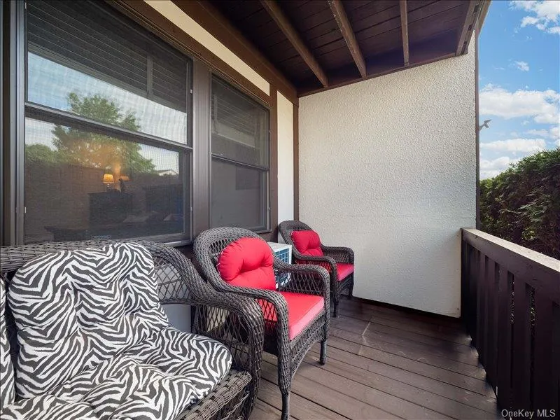 338 Sierra Vista Lane, Clarkstown, NY, 1 Bedroom Bedrooms, 4 Rooms Rooms,1 BathroomBathrooms,Residential,For Rent,Sierra Vista,0,1041116 338 Sierra Vista Lane, Clarkstown, NY, 1 Bedroom Bedrooms, 4 Rooms Rooms,1 BathroomBathrooms,Residential,For Rent,Sierra Vista,0,1041116