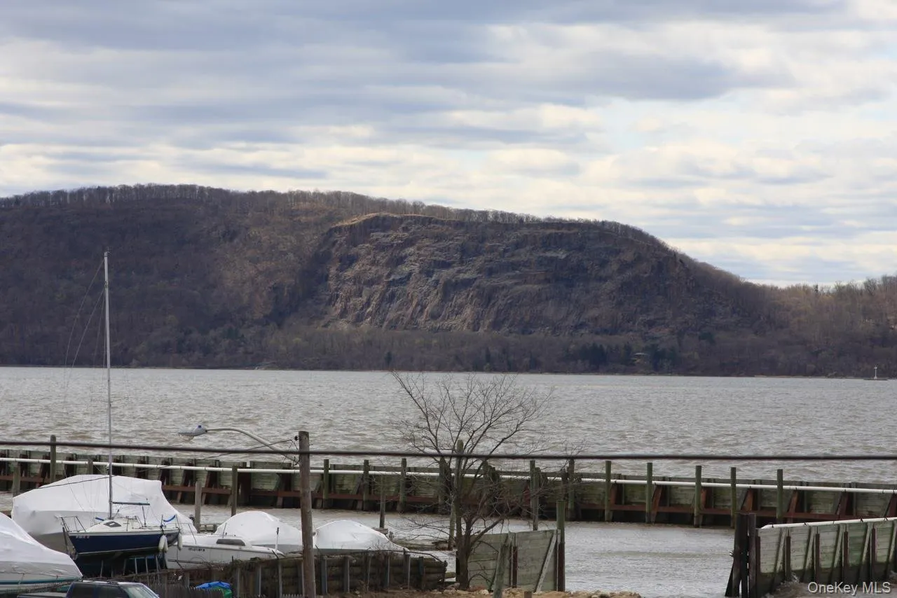 Hudson River & Palisades overlooking Ossining marina Hudson River & Palisades overlooking Ossining marina