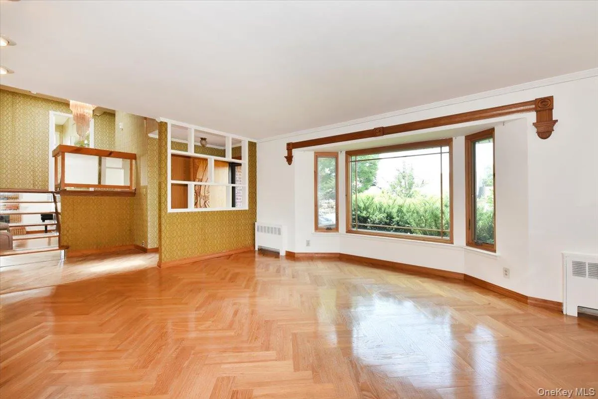 12 Leonard Road, Oyster Bay, NY, 3 Bedrooms Bedrooms, 6 Rooms Rooms,2 BathroomsBathrooms,Residential,For Rent,Leonard,0,1041125 12 Leonard Road, Oyster Bay, NY, 3 Bedrooms Bedrooms, 6 Rooms Rooms,2 BathroomsBathrooms,Residential,For Rent,Leonard,0,1041125