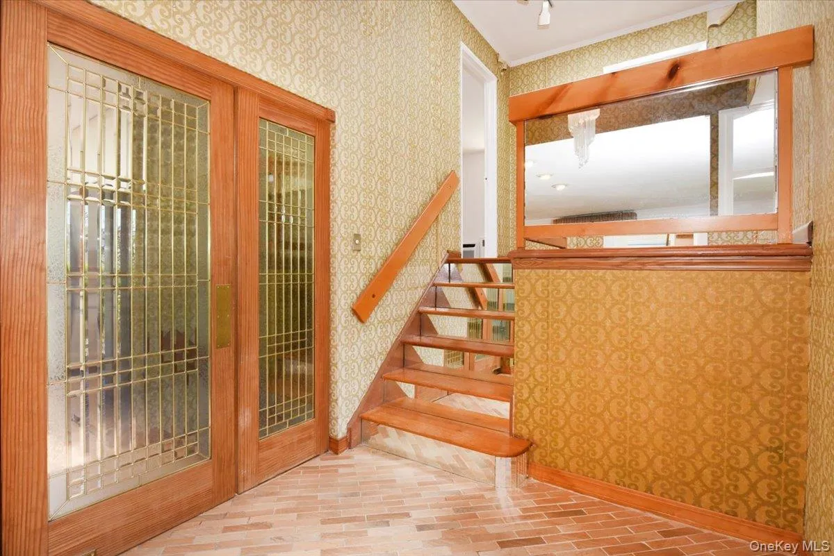 12 Leonard Road, Oyster Bay, NY, 3 Bedrooms Bedrooms, 6 Rooms Rooms,2 BathroomsBathrooms,Residential,For Rent,Leonard,0,1041125 12 Leonard Road, Oyster Bay, NY, 3 Bedrooms Bedrooms, 6 Rooms Rooms,2 BathroomsBathrooms,Residential,For Rent,Leonard,0,1041125