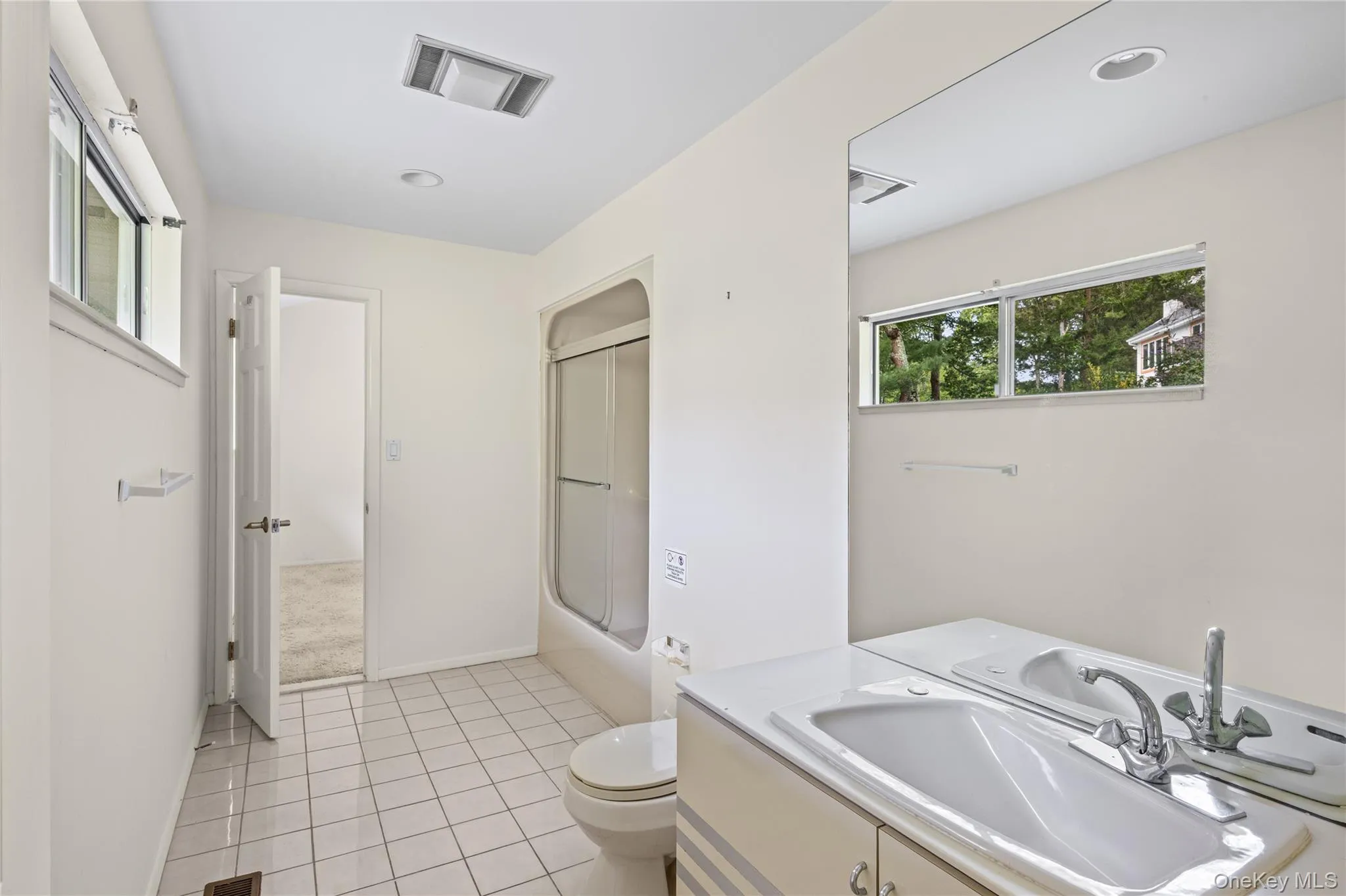23 The Registry, Southampton, NY, 4 Bedrooms Bedrooms, 7 Rooms Rooms,3 BathroomsBathrooms,Residential,For Rent,The Registry,0,1041126 23 The Registry, Southampton, NY, 4 Bedrooms Bedrooms, 7 Rooms Rooms,3 BathroomsBathrooms,Residential,For Rent,The Registry,0,1041126