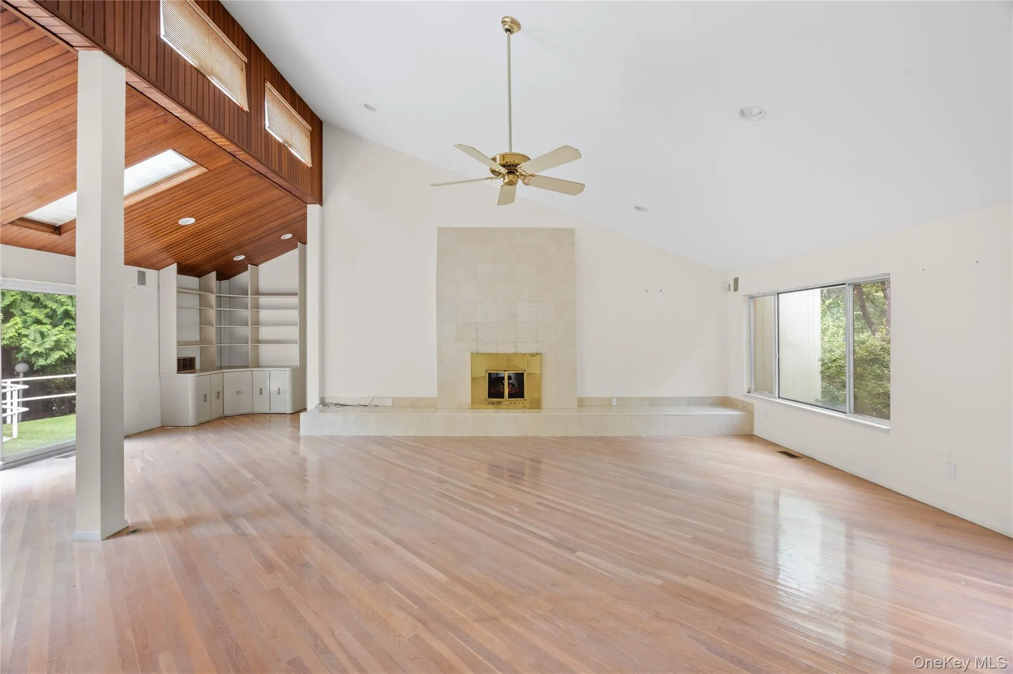 23 The Registry, Southampton, NY, 4 Bedrooms Bedrooms, 7 Rooms Rooms,3 BathroomsBathrooms,Residential,For Rent,The Registry,0,1041126 23 The Registry, Southampton, NY, 4 Bedrooms Bedrooms, 7 Rooms Rooms,3 BathroomsBathrooms,Residential,For Rent,The Registry,0,1041126