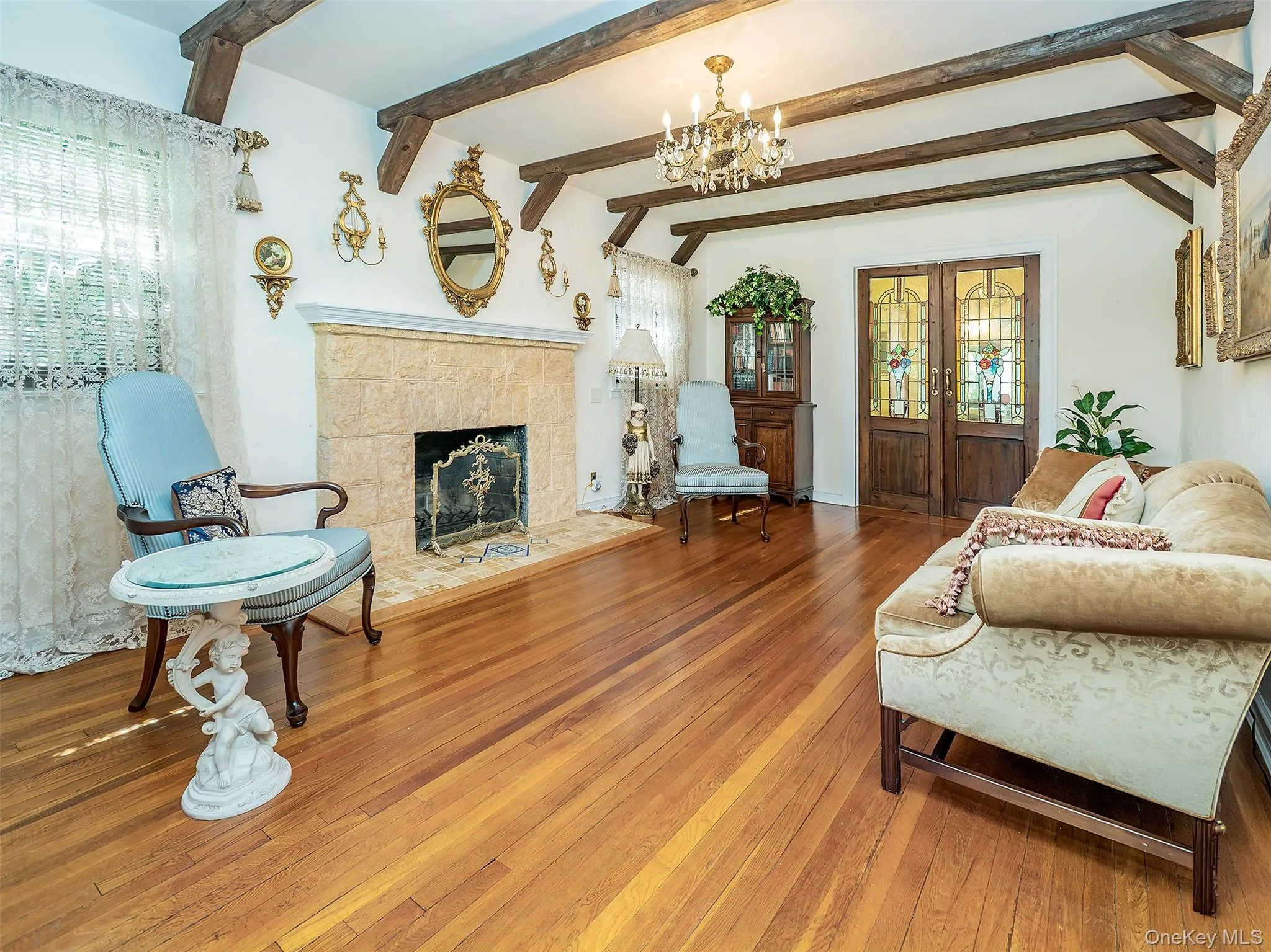 3324 214th Street, New York, NY, 3 Bedrooms Bedrooms, 6 Rooms Rooms,1 BathroomBathrooms,Residential,For Rent,214th,0,1041128 3324 214th Street, New York, NY, 3 Bedrooms Bedrooms, 6 Rooms Rooms,1 BathroomBathrooms,Residential,For Rent,214th,0,1041128