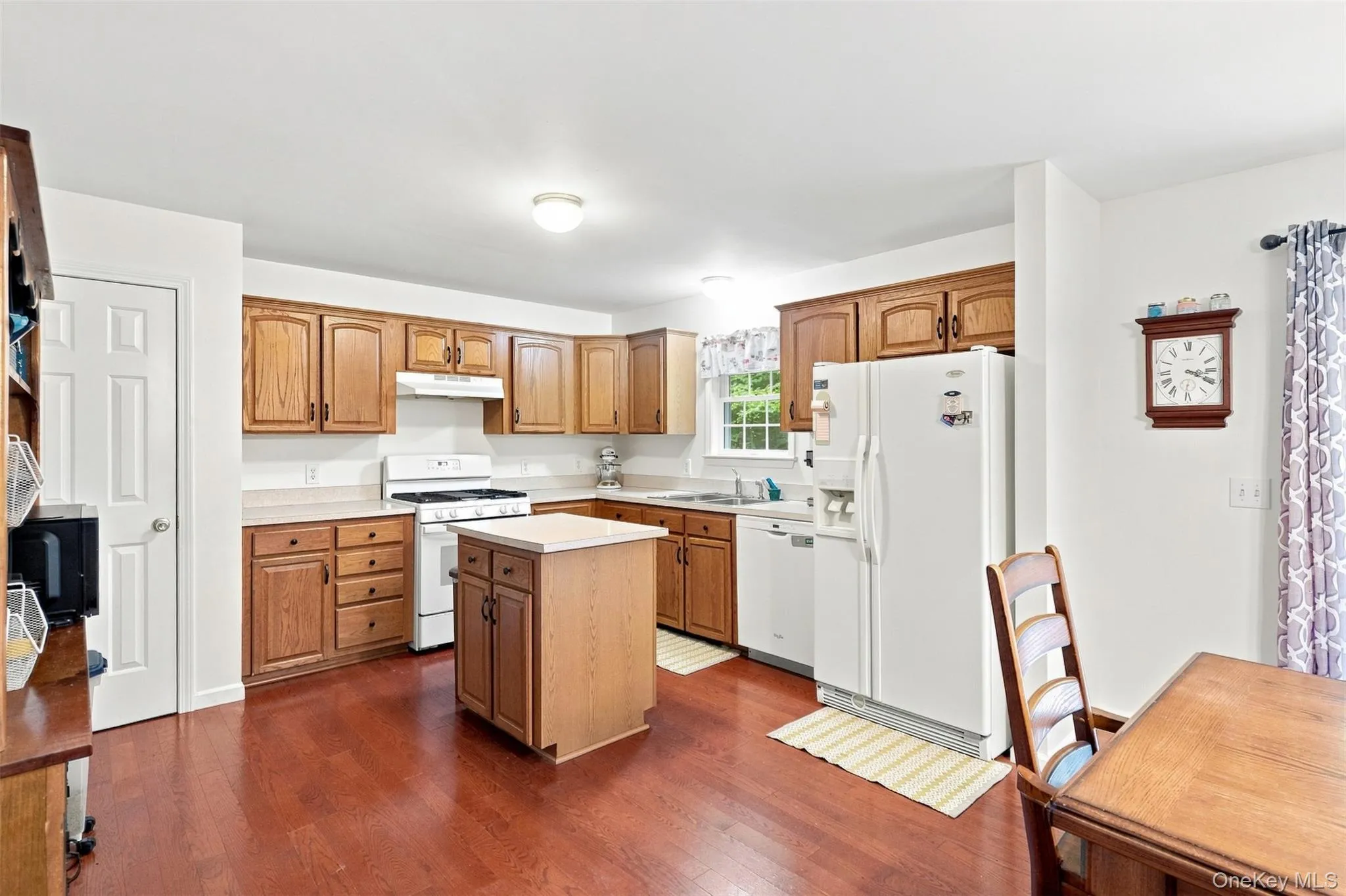 201 County Route 31, Lumberland, NY, 4 Bedrooms Bedrooms, 7 Rooms Rooms,2 BathroomsBathrooms,Residential,For Rent,County Route 31,0,1041136 201 County Route 31, Lumberland, NY, 4 Bedrooms Bedrooms, 7 Rooms Rooms,2 BathroomsBathrooms,Residential,For Rent,County Route 31,0,1041136
