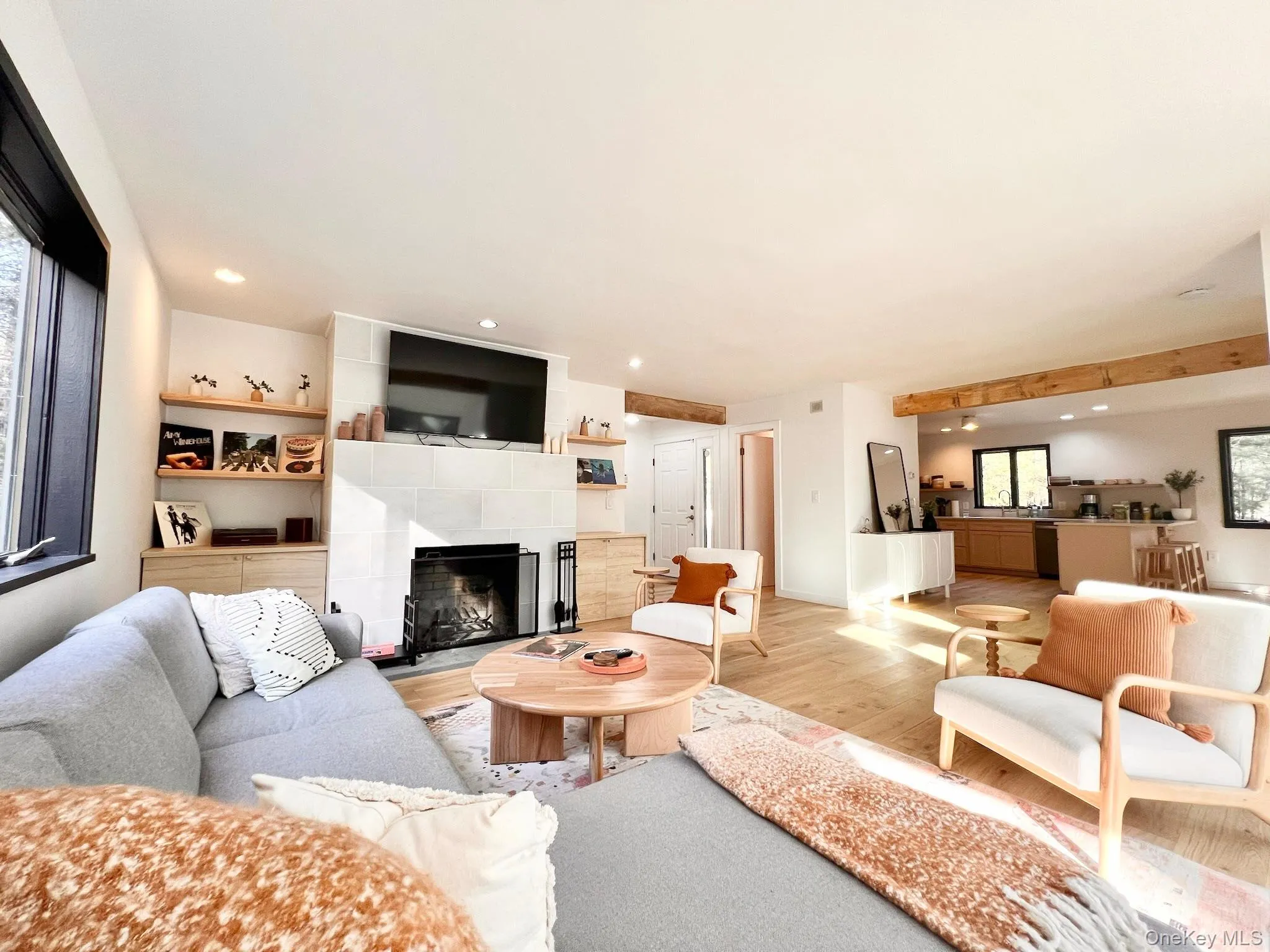 9 Munchkin Lane, Woodstock, NY, 4 Bedrooms Bedrooms, 11 Rooms Rooms,3 BathroomsBathrooms,Residential,For Rent,Munchkin,0,1041137 9 Munchkin Lane, Woodstock, NY, 4 Bedrooms Bedrooms, 11 Rooms Rooms,3 BathroomsBathrooms,Residential,For Rent,Munchkin,0,1041137