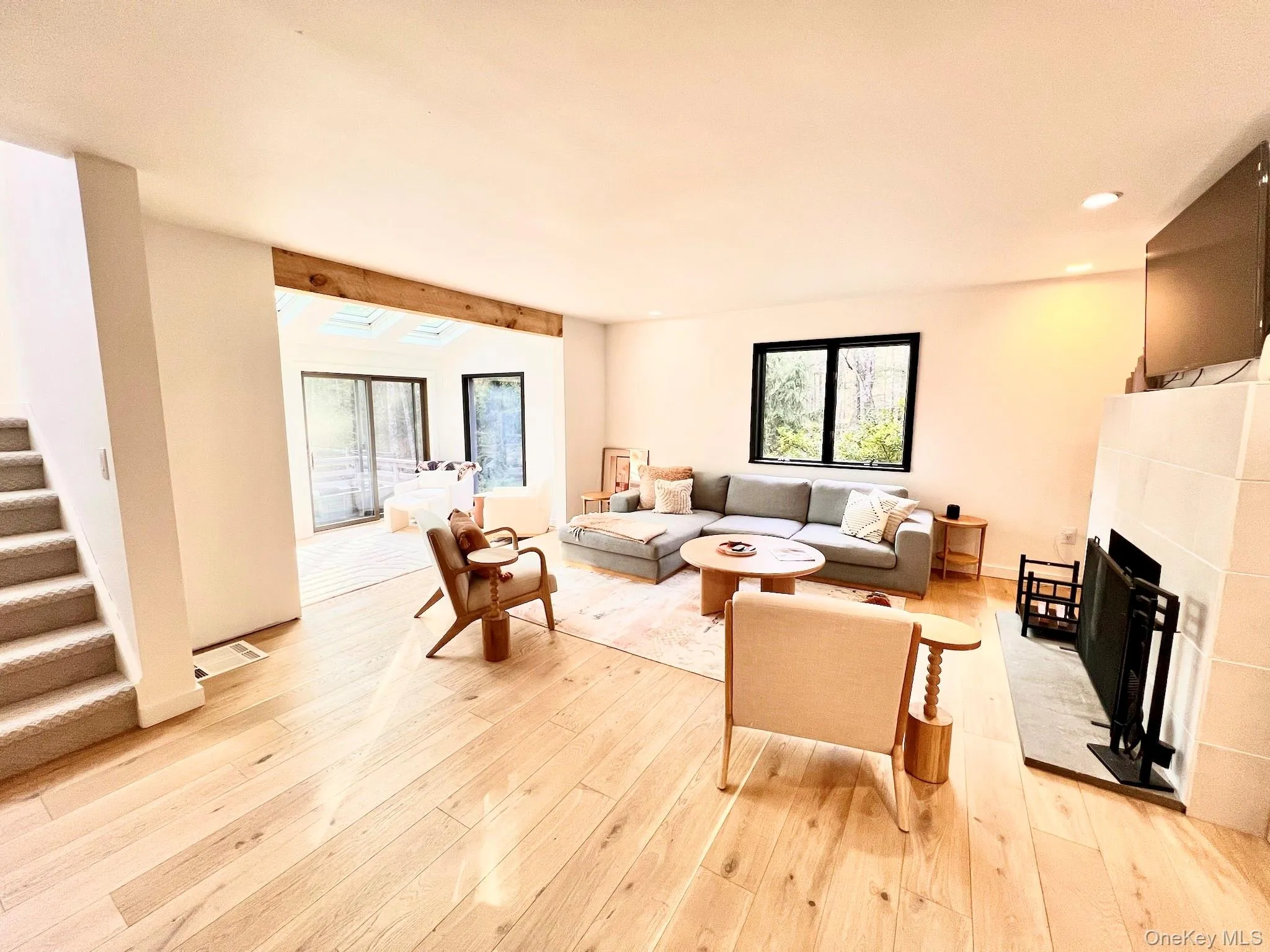 9 Munchkin Lane, Woodstock, NY, 4 Bedrooms Bedrooms, 11 Rooms Rooms,3 BathroomsBathrooms,Residential,For Rent,Munchkin,0,1041137 9 Munchkin Lane, Woodstock, NY, 4 Bedrooms Bedrooms, 11 Rooms Rooms,3 BathroomsBathrooms,Residential,For Rent,Munchkin,0,1041137