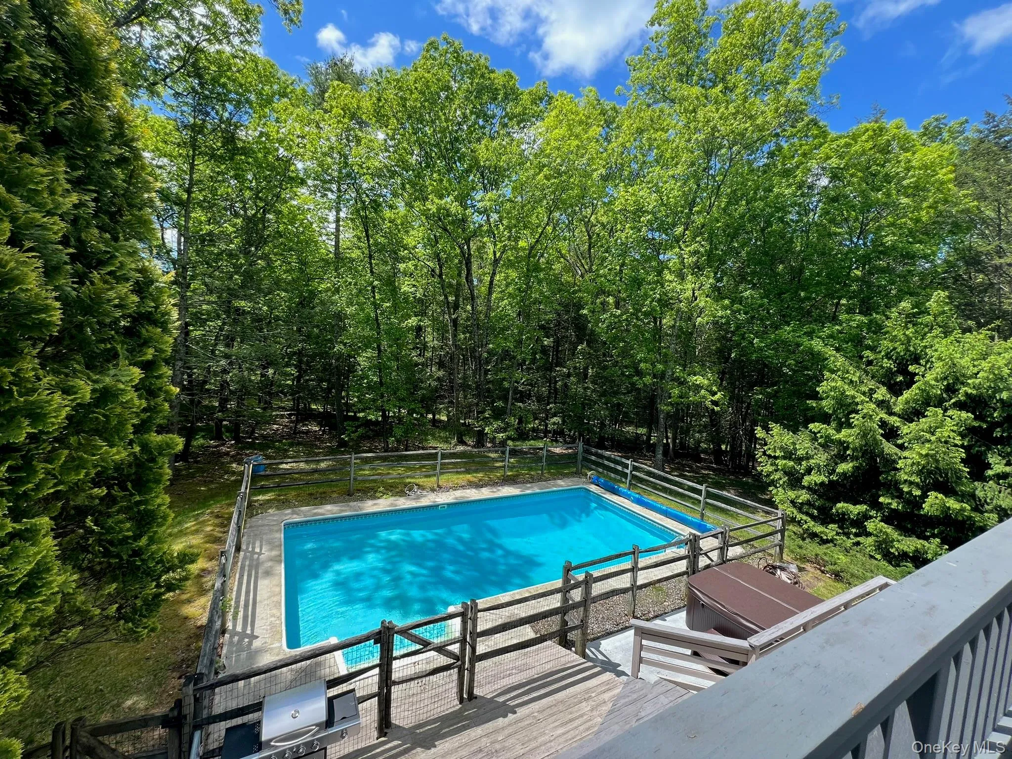 9 Munchkin Lane, Woodstock, NY, 4 Bedrooms Bedrooms, 11 Rooms Rooms,3 BathroomsBathrooms,Residential,For Rent,Munchkin,0,1041137 9 Munchkin Lane, Woodstock, NY, 4 Bedrooms Bedrooms, 11 Rooms Rooms,3 BathroomsBathrooms,Residential,For Rent,Munchkin,0,1041137