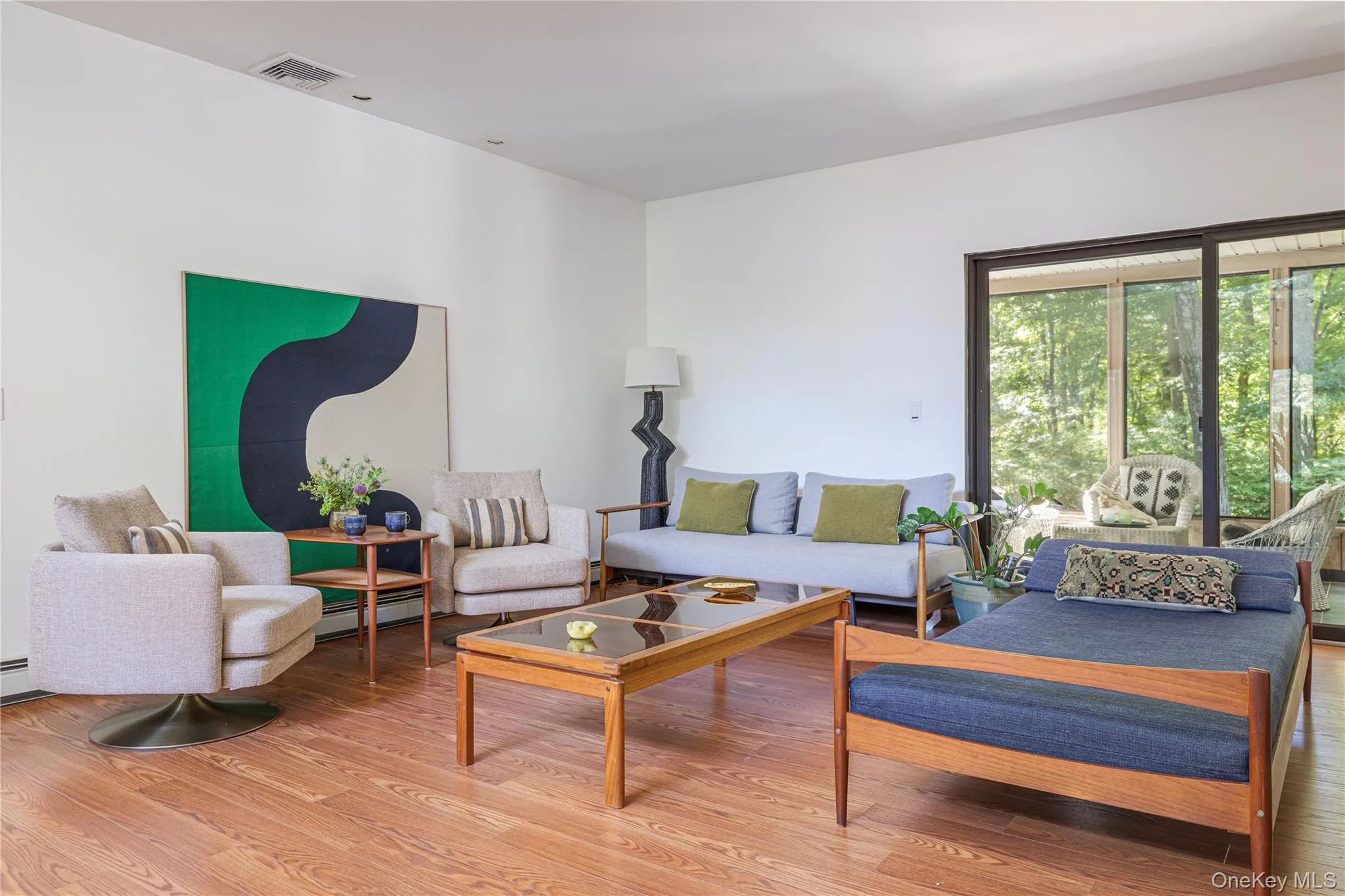 14 Luty Drive, Hyde Park, NY, 2 Bedrooms Bedrooms, 6 Rooms Rooms,2 BathroomsBathrooms,Residential,For Rent,Luty,0,1041139 14 Luty Drive, Hyde Park, NY, 2 Bedrooms Bedrooms, 6 Rooms Rooms,2 BathroomsBathrooms,Residential,For Rent,Luty,0,1041139