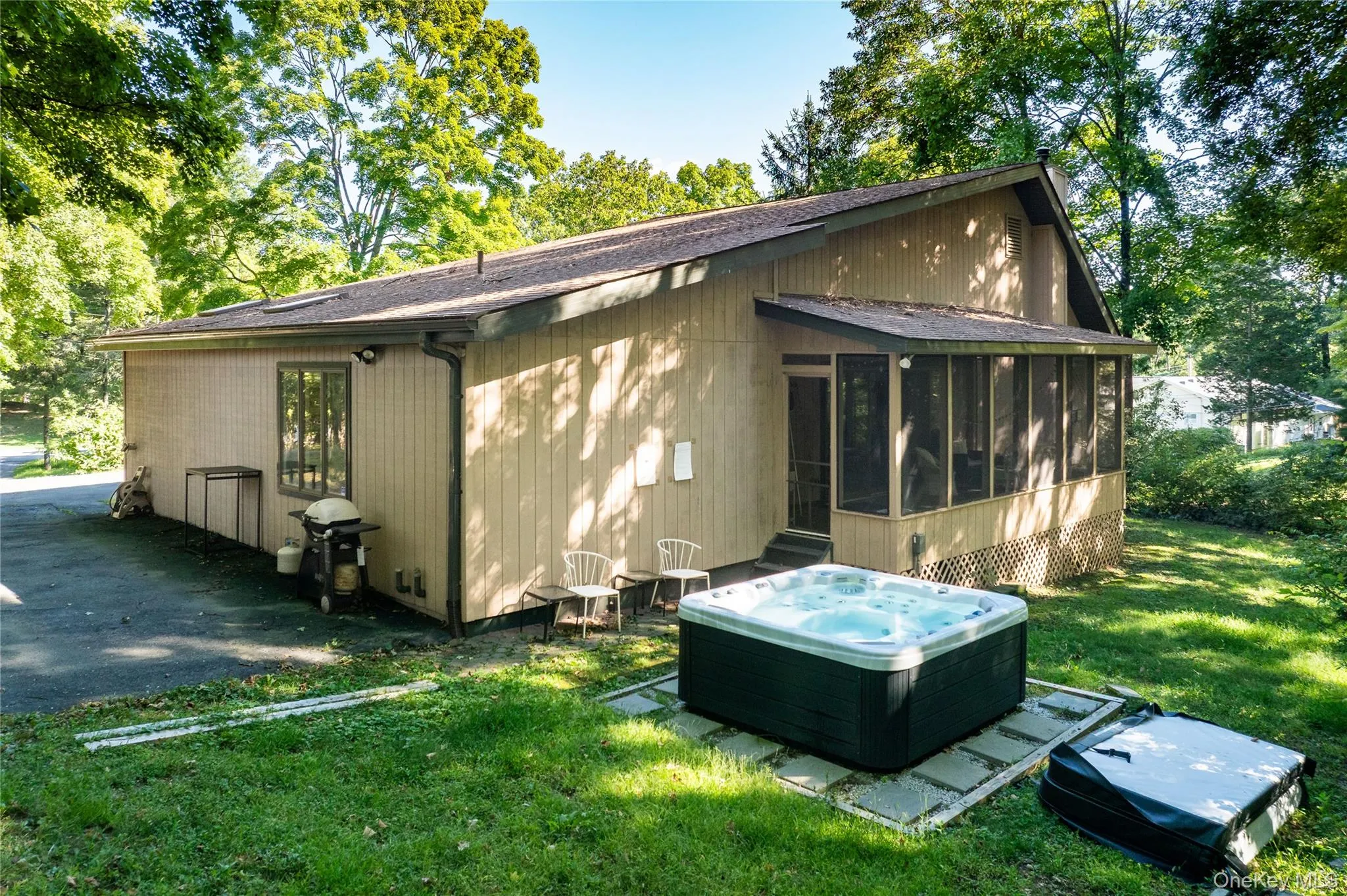 14 Luty Drive, Hyde Park, NY, 2 Bedrooms Bedrooms, 6 Rooms Rooms,2 BathroomsBathrooms,Residential,For Rent,Luty,0,1041139 14 Luty Drive, Hyde Park, NY, 2 Bedrooms Bedrooms, 6 Rooms Rooms,2 BathroomsBathrooms,Residential,For Rent,Luty,0,1041139