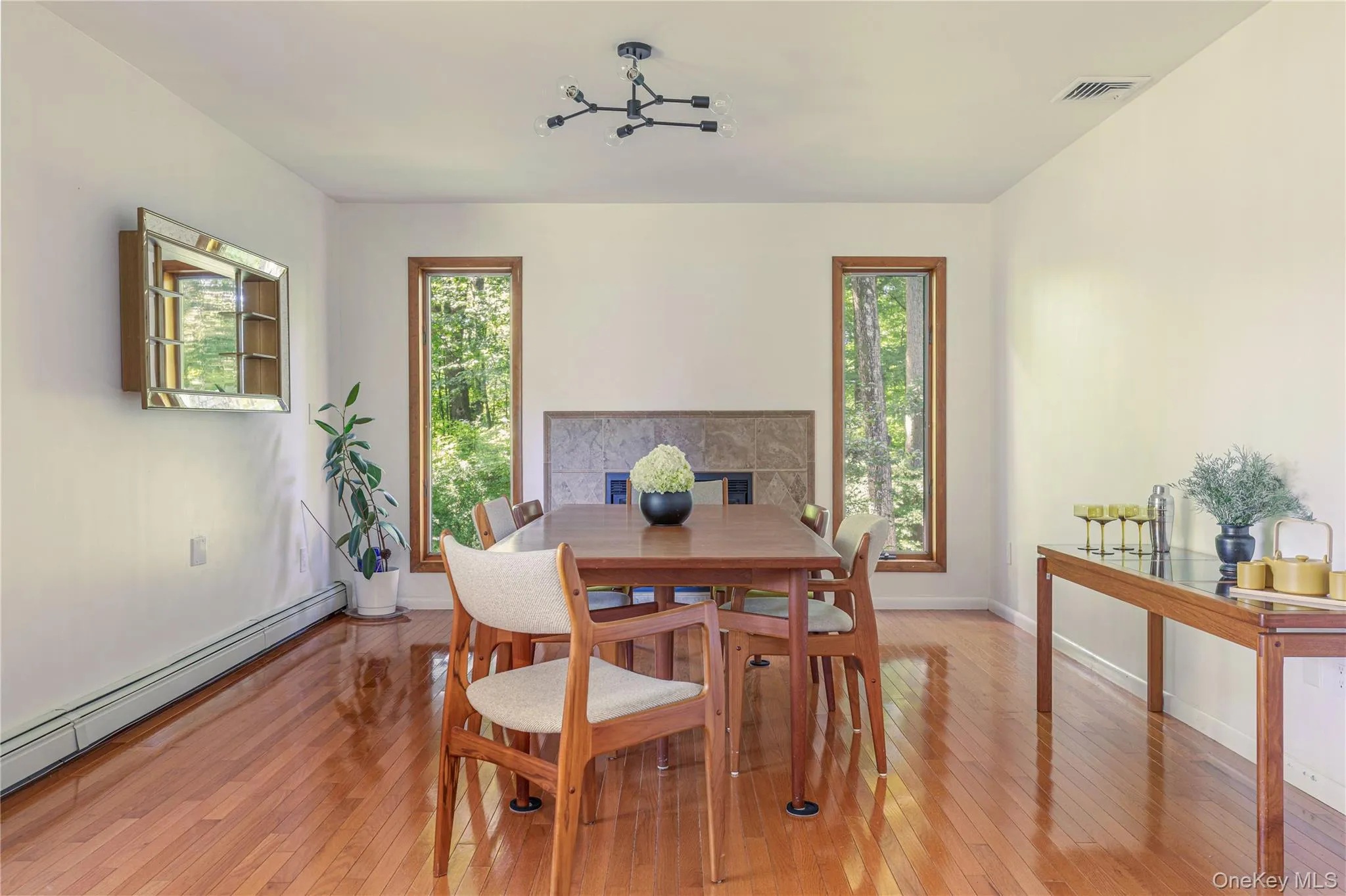 14 Luty Drive, Hyde Park, NY, 2 Bedrooms Bedrooms, 6 Rooms Rooms,2 BathroomsBathrooms,Residential,For Rent,Luty,0,1041139 14 Luty Drive, Hyde Park, NY, 2 Bedrooms Bedrooms, 6 Rooms Rooms,2 BathroomsBathrooms,Residential,For Rent,Luty,0,1041139