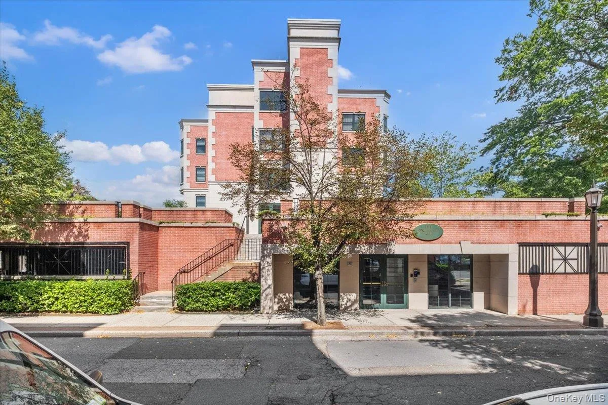 101 Sheldrake Place, Mamaroneck, NY, 2 Bedrooms Bedrooms, 5 Rooms Rooms,2 BathroomsBathrooms,Residential,For Rent,Sheldrake,0,1041141 101 Sheldrake Place, Mamaroneck, NY, 2 Bedrooms Bedrooms, 5 Rooms Rooms,2 BathroomsBathrooms,Residential,For Rent,Sheldrake,0,1041141